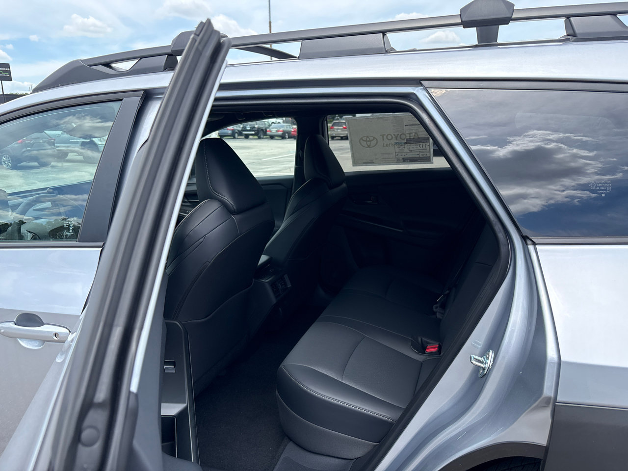 2026 Toyota bZ Woodland Woodland Premium - Photo 35
