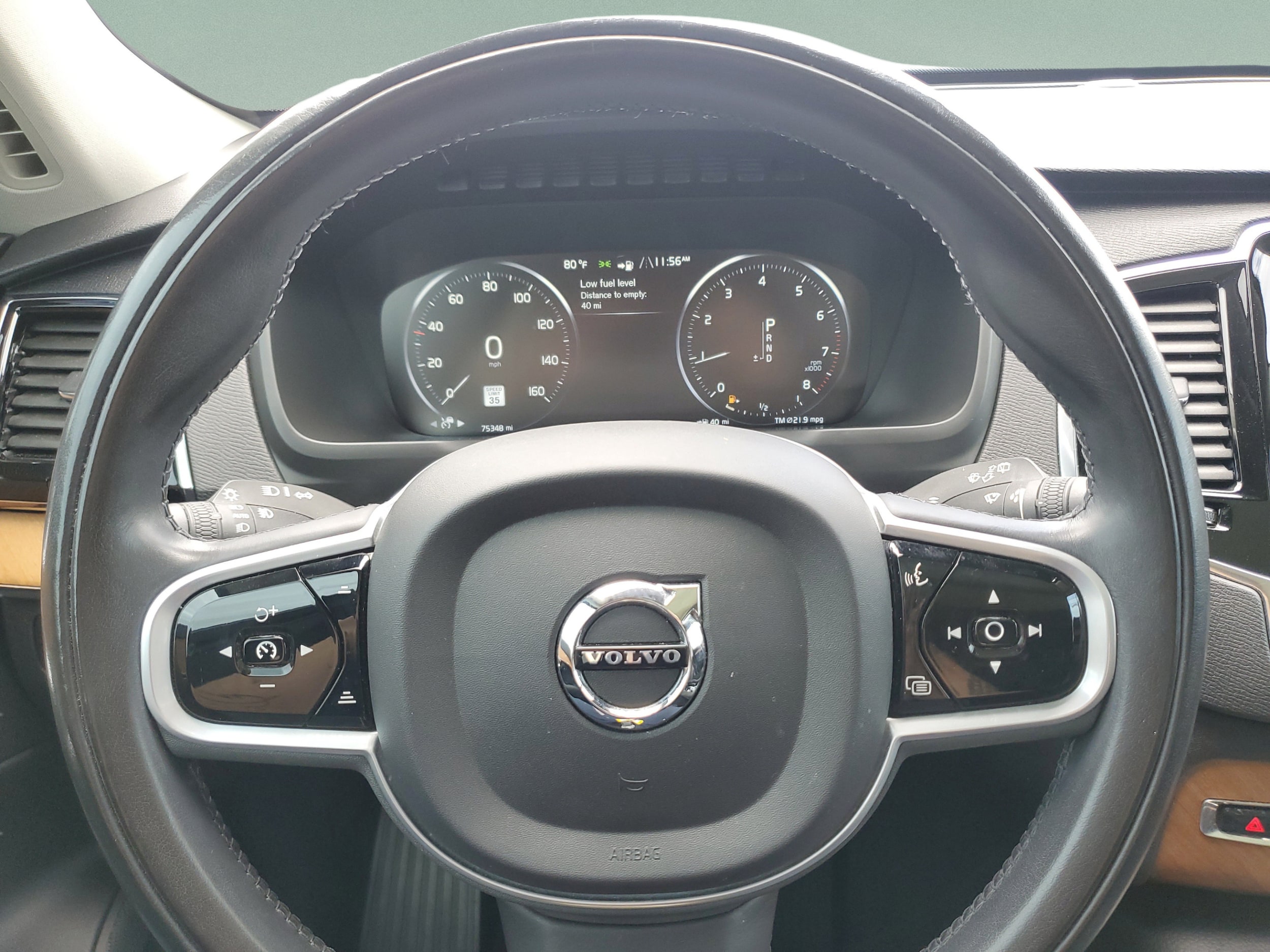 2021 Volvo XC90 Momentum - Photo 23