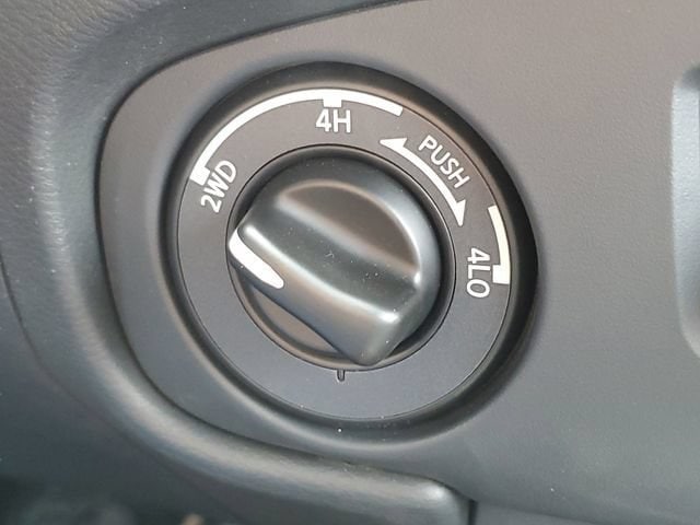 2024 Nissan Frontier PRO-4X - Photo 18