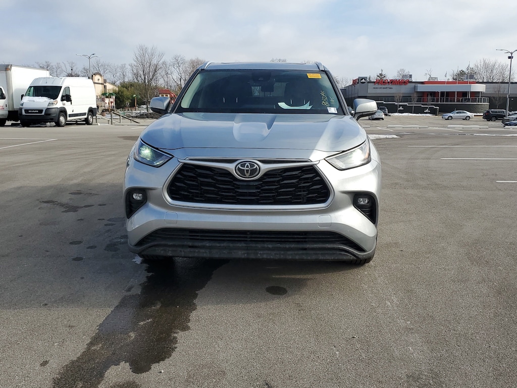 Used 2023 Toyota Highlander XLE SUV