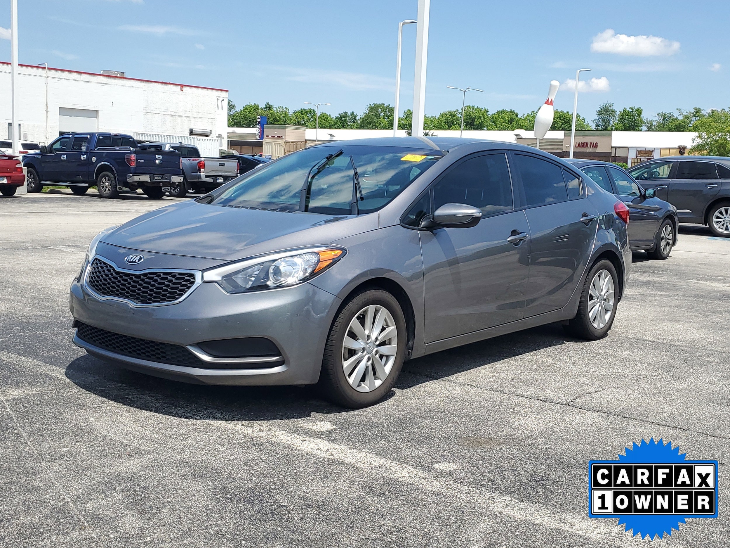 2016 Kia Forte LX AT's photo