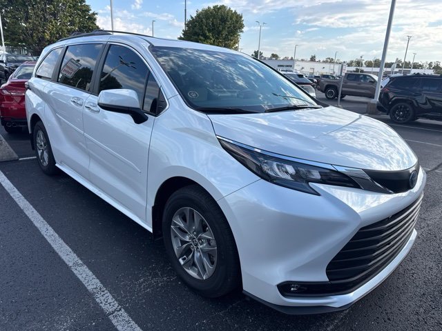 Used 2025 Toyota Sienna XLE Van Passenger Van