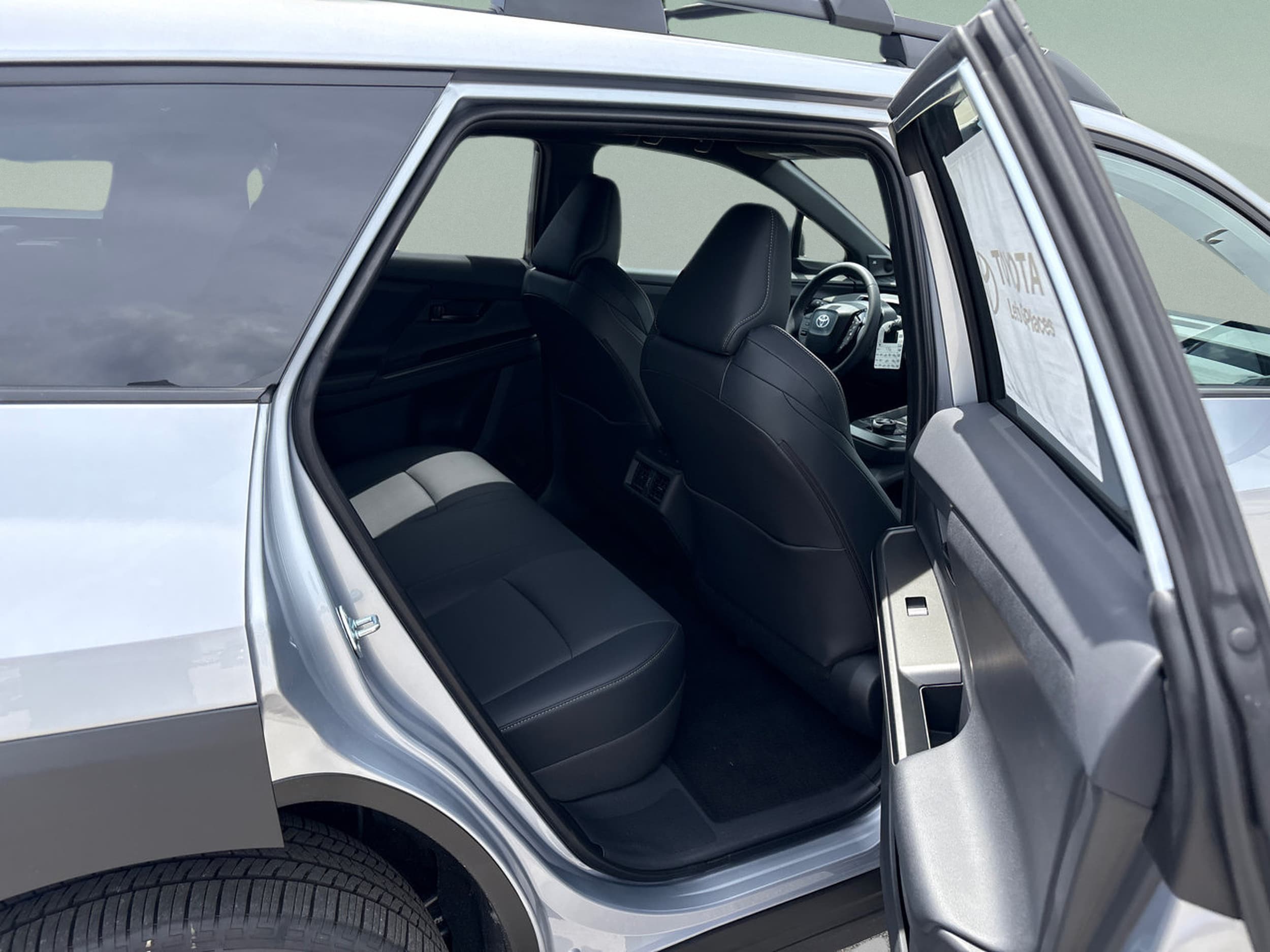 2026 Toyota bZ Woodland Woodland Premium - Photo 29