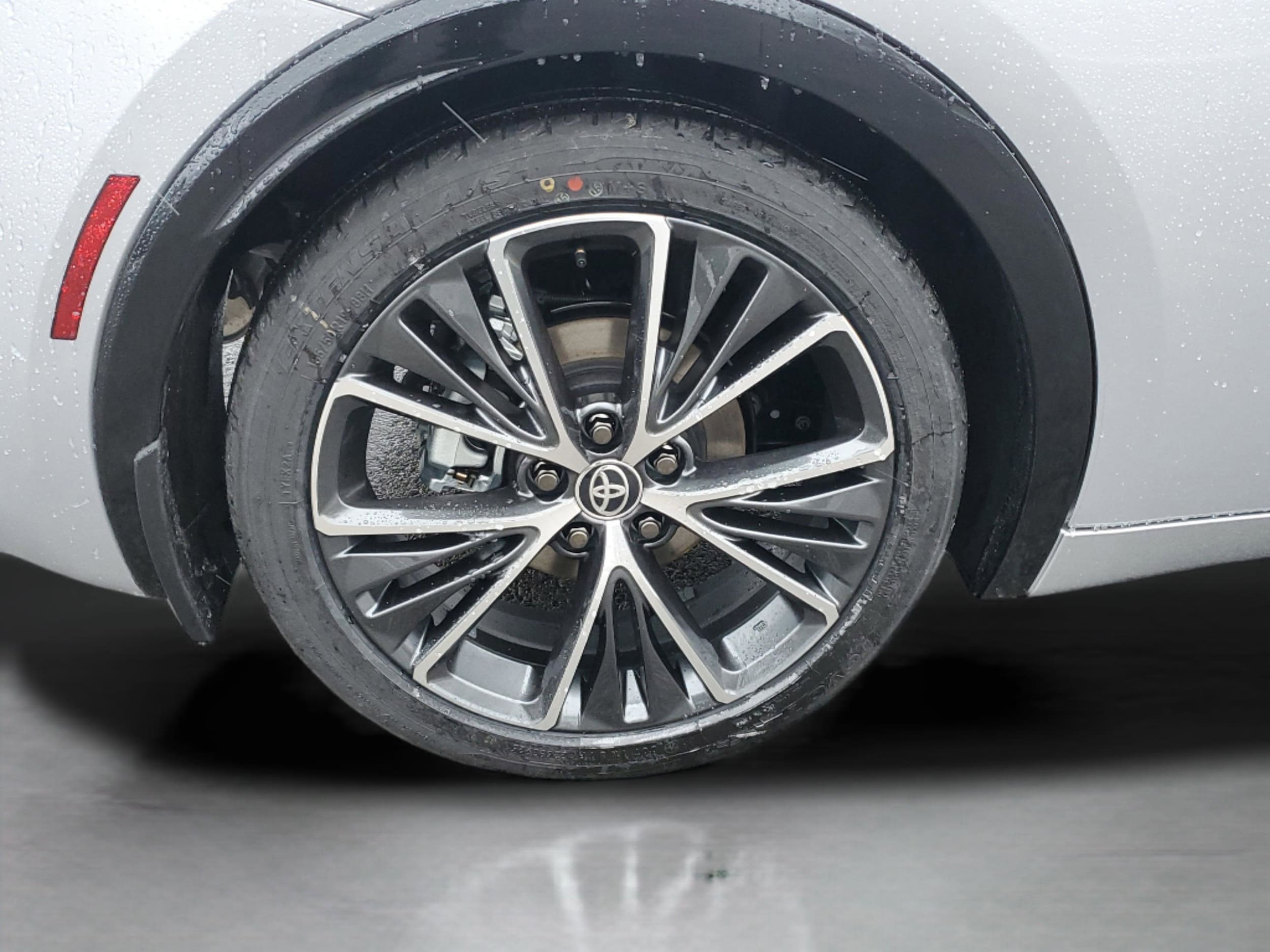 2026 Toyota Prius XLE - Photo 36