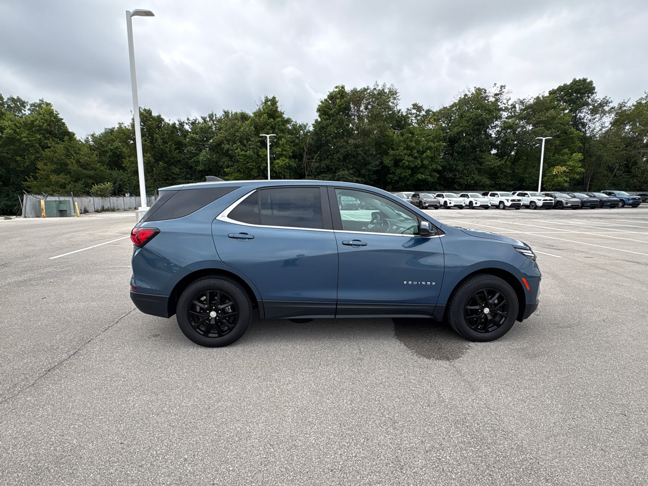 2024 Chevrolet Equinox LT - Photo 8