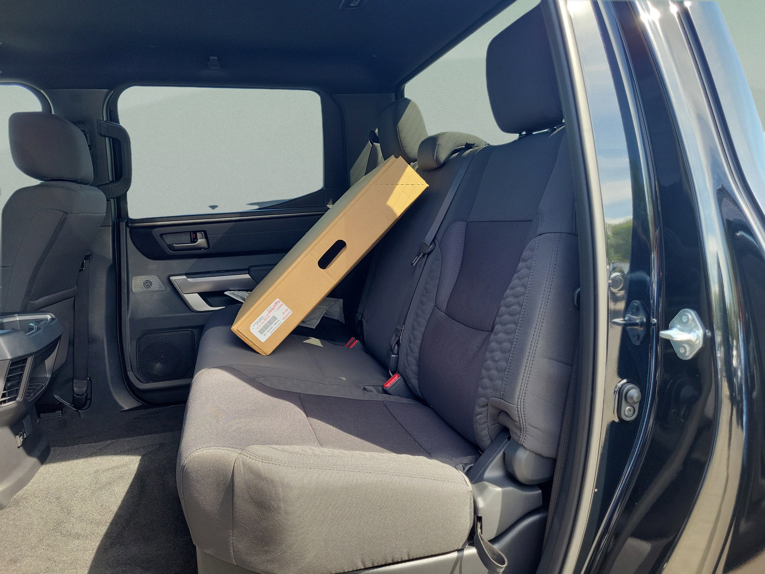 2026 Toyota Tundra SR5 - Photo 12