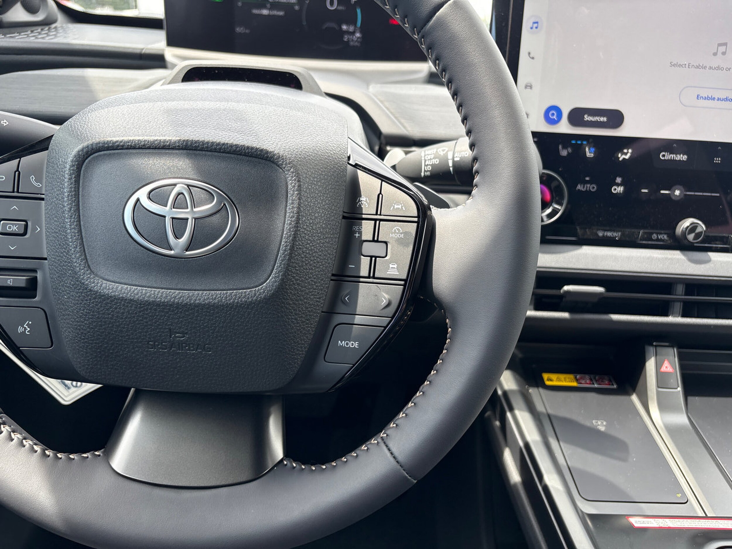 2026 Toyota bZ Woodland Woodland Premium - Photo 17