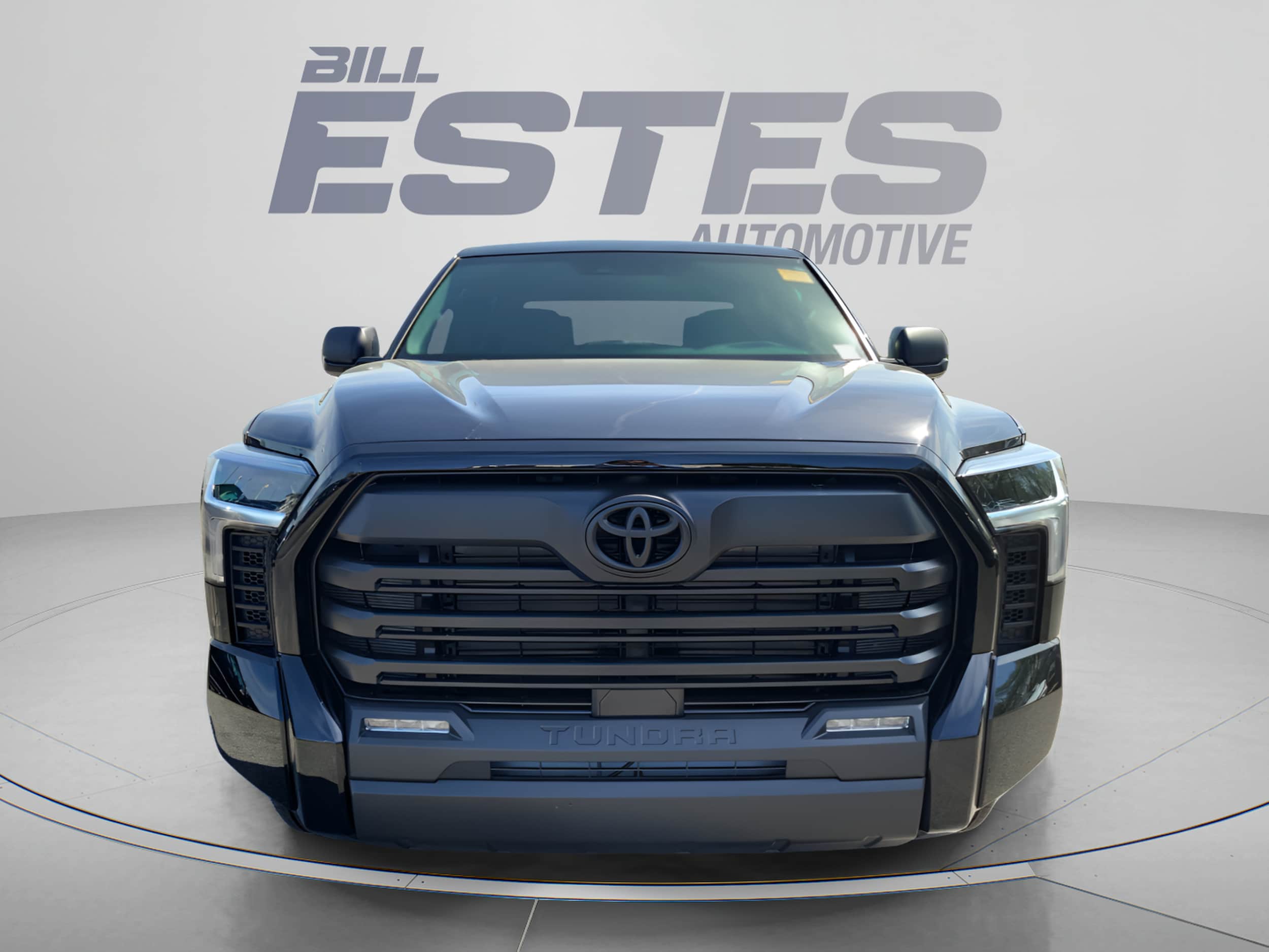 2026 Toyota Tundra SR5 - Photo 8