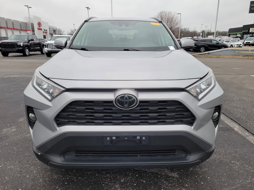Used 2021 Toyota RAV4 XLE SUV