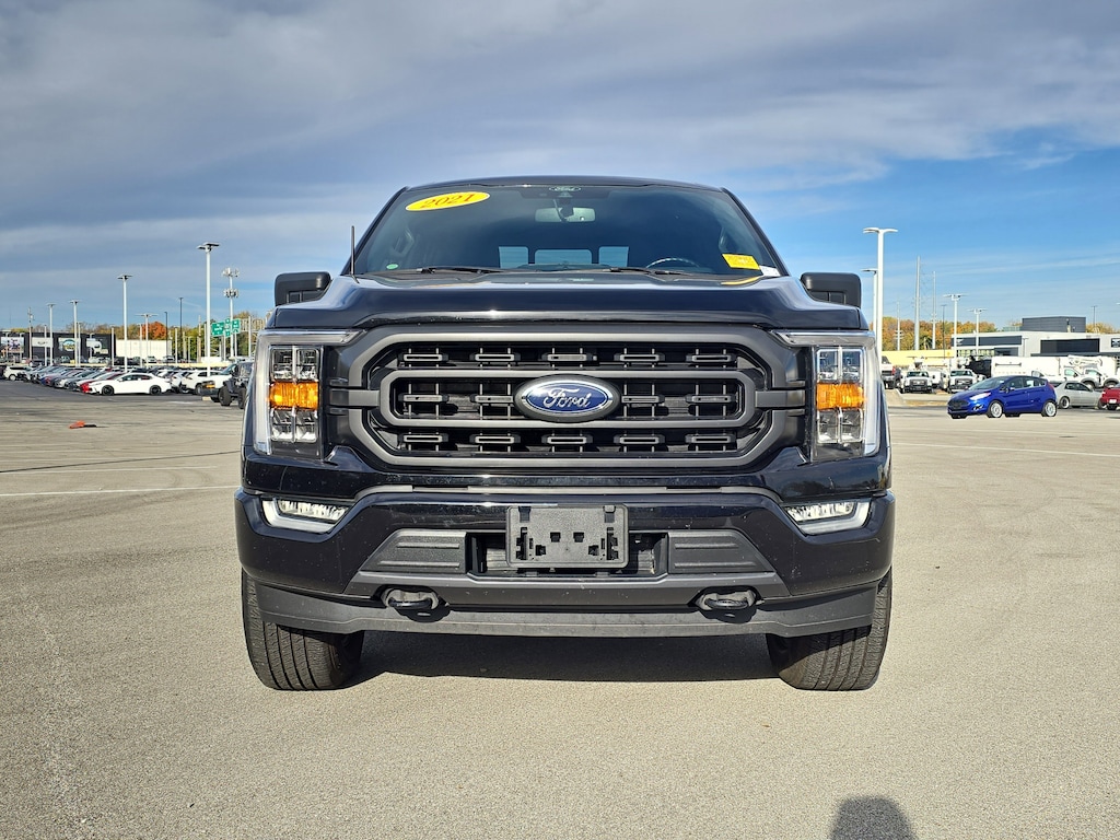 Used 2021 Ford F-150 XLT Truck SuperCrew Cab