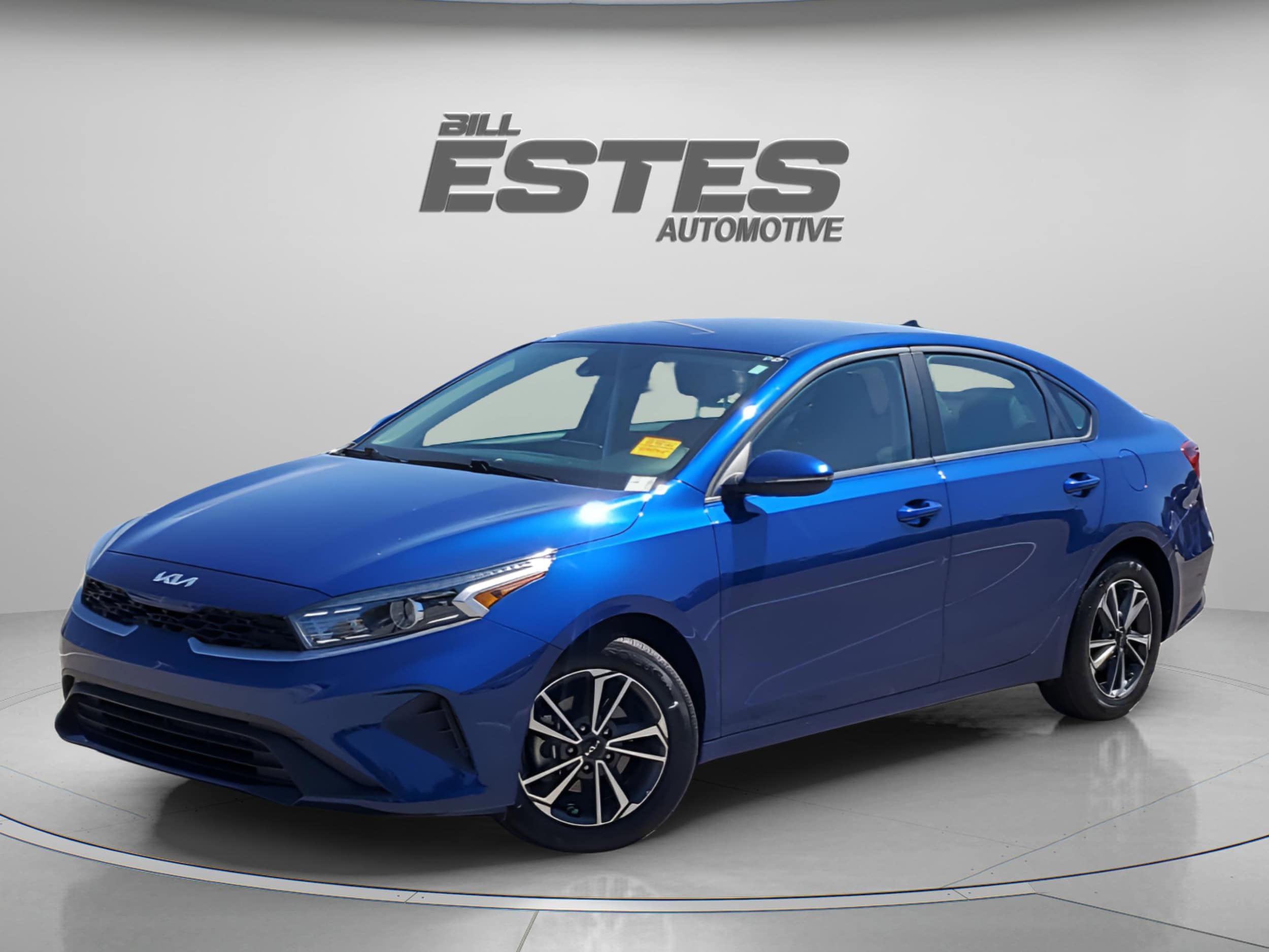 2024 Kia Forte LXS AT's photo