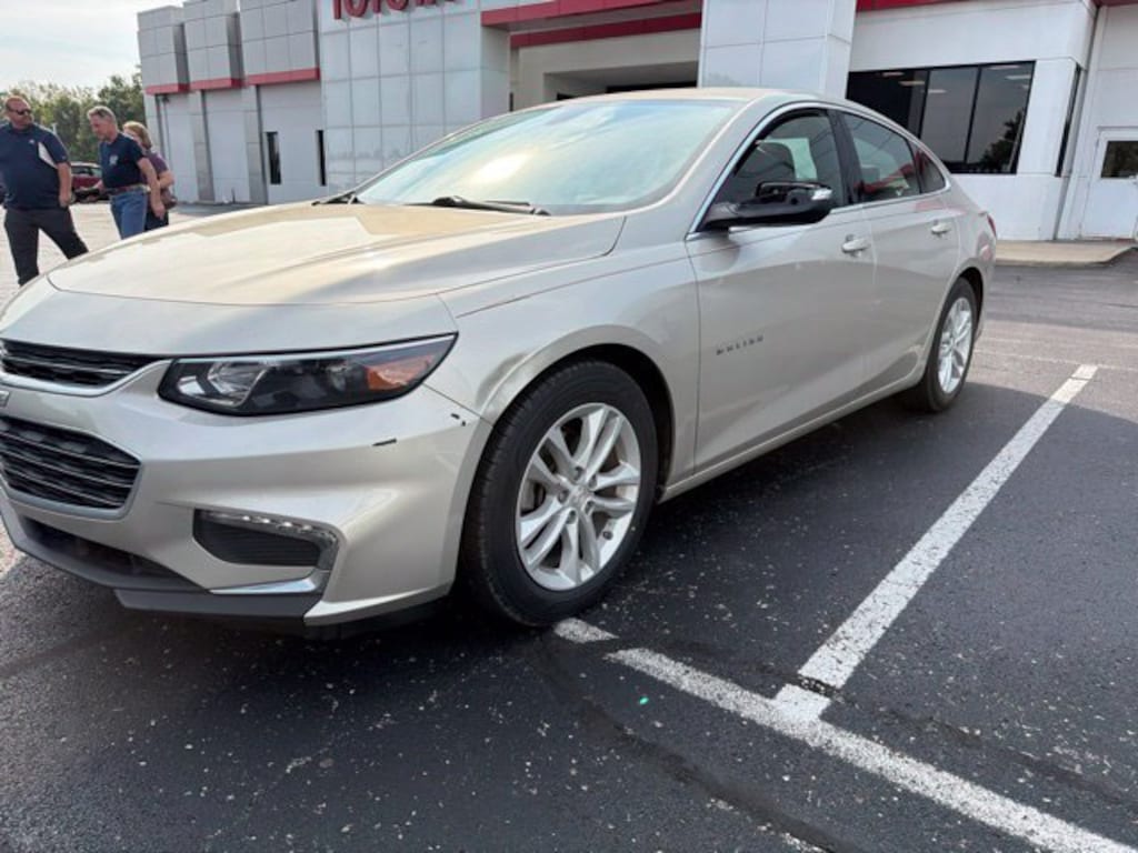 Used 2016 Chevrolet Malibu LT Sedan
