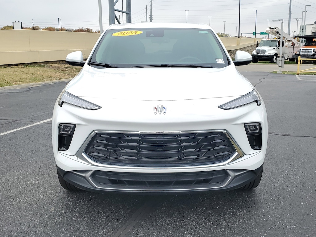 Used 2025 Buick Encore GX Preferred SUV