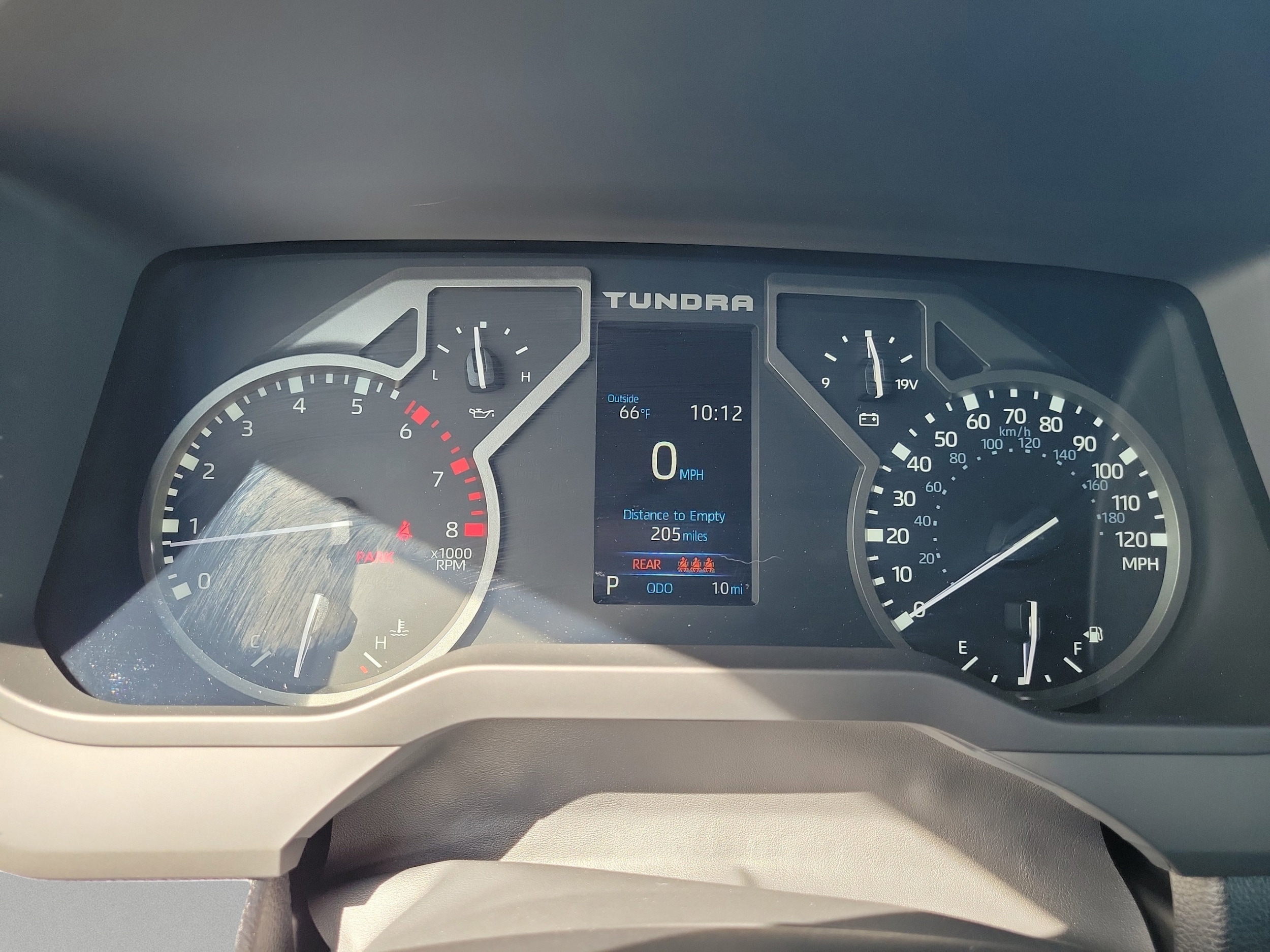 2026 Toyota Tundra SR5 - Photo 25