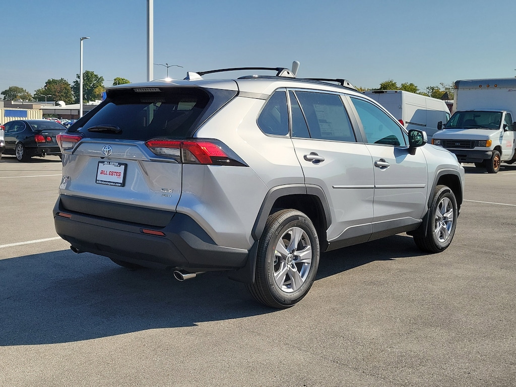 New 2025 Toyota RAV4 XLE SUV