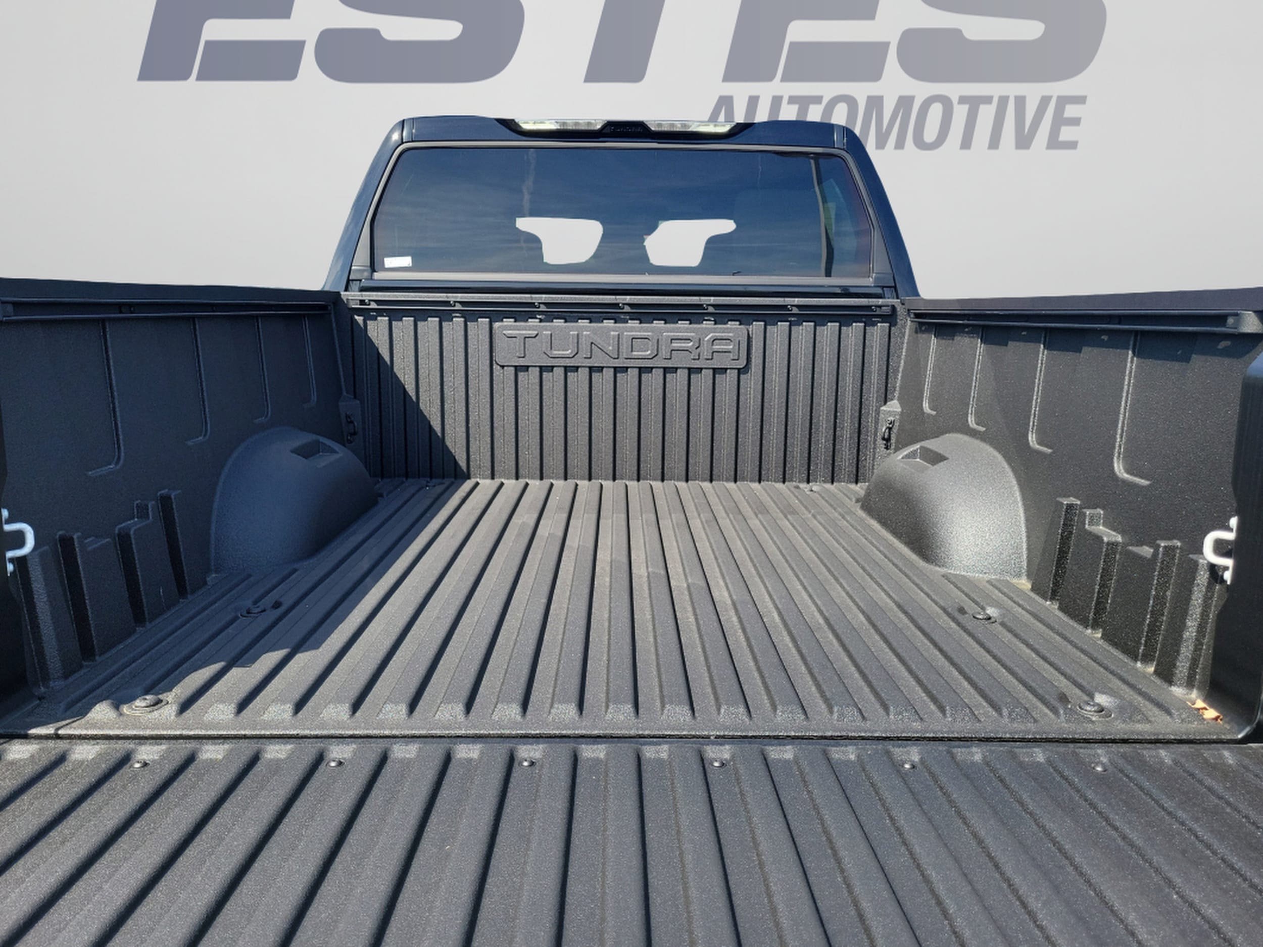 2026 Toyota Tundra SR5 - Photo 9