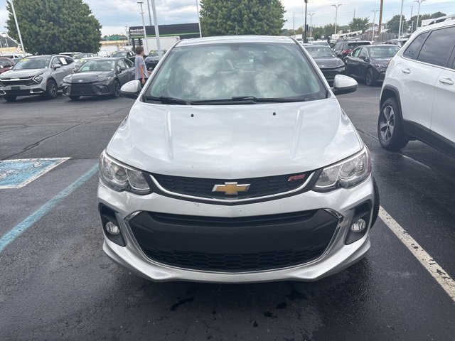 2017 Chevrolet Sonic LT photo 4