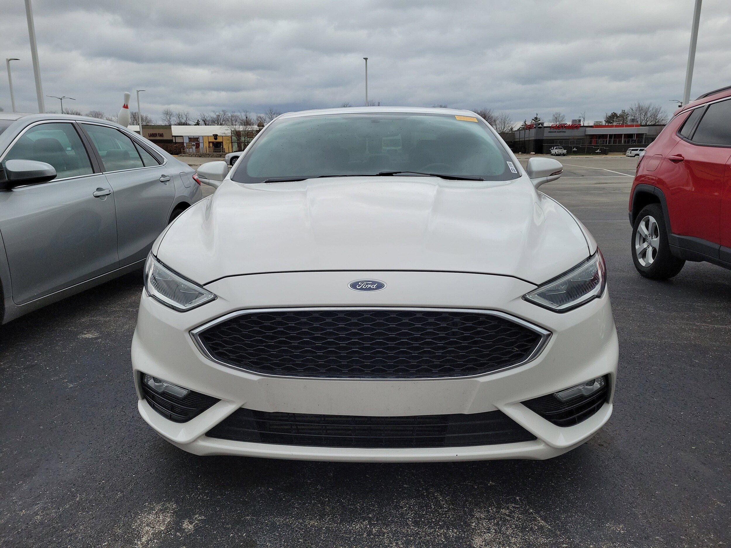 2017 Ford Fusion Sport photo 4