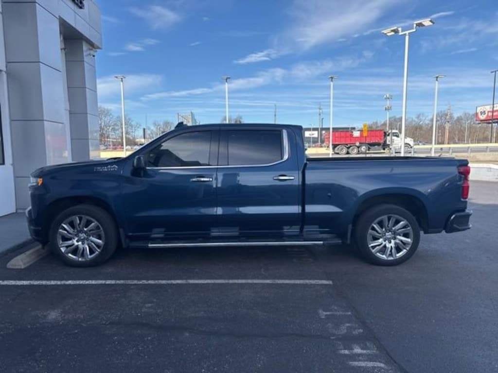 Used 2019 Chevrolet Silverado 1500 High Country Truck Crew Cab