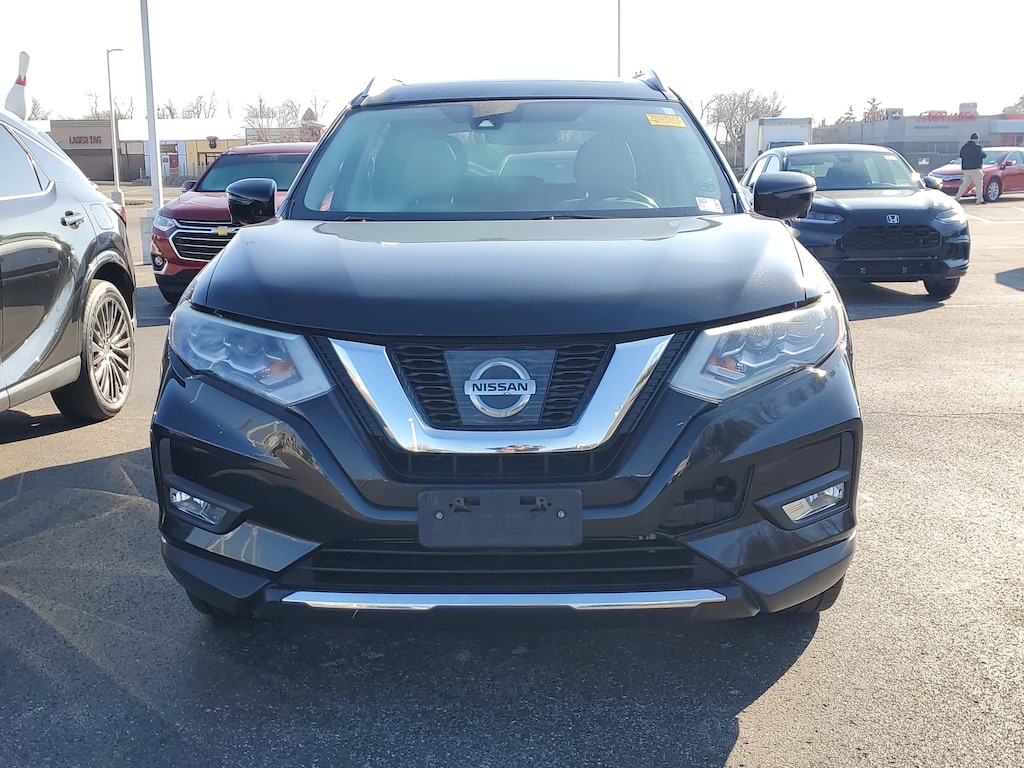 Used 2017 Nissan Rogue SL SUV