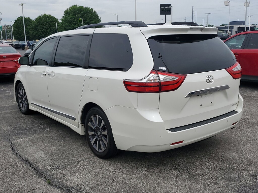 Used 2018 Toyota Sienna Limited Premium Van Passenger Van