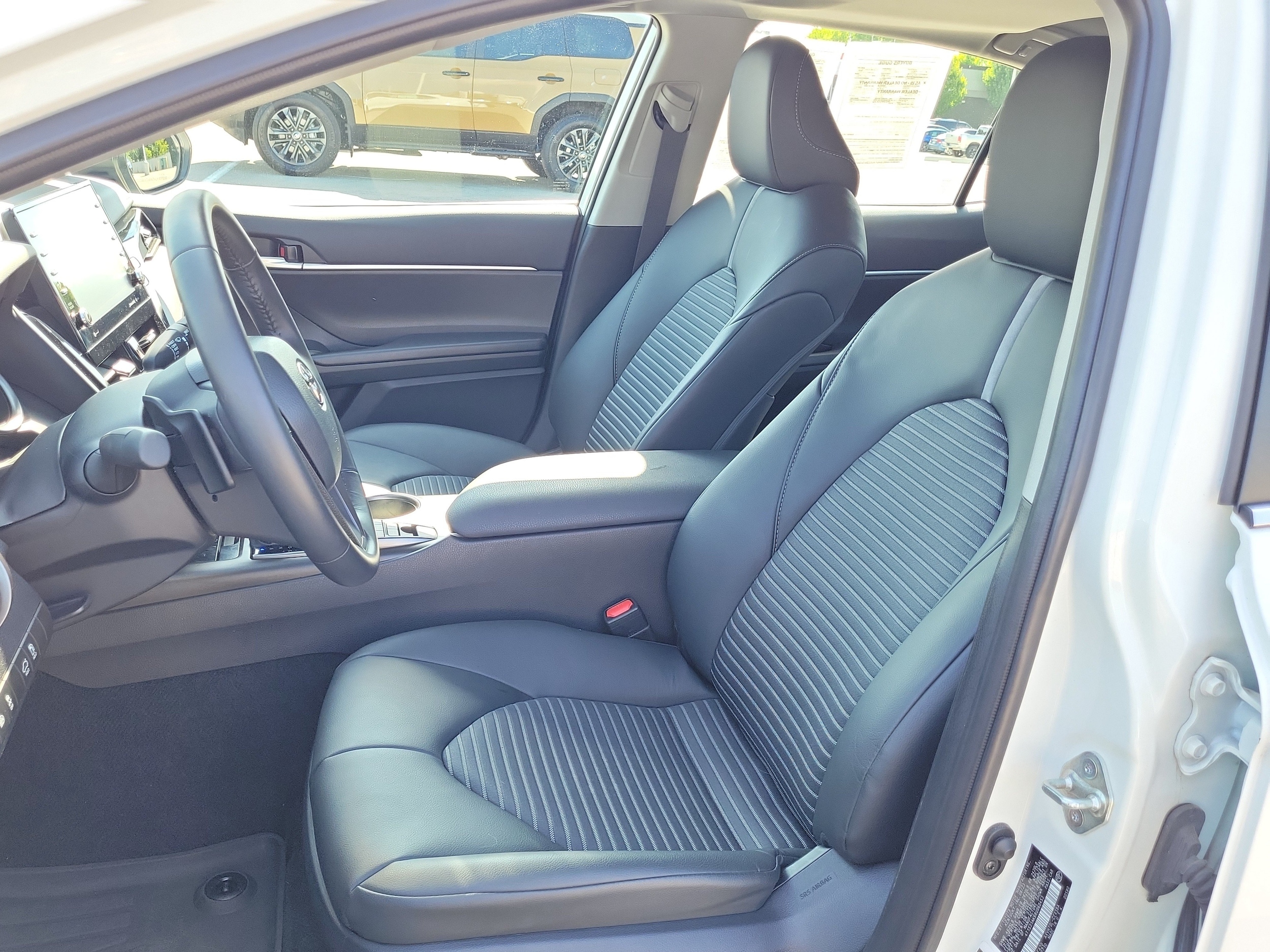 2024 Toyota Camry SE - Photo 21