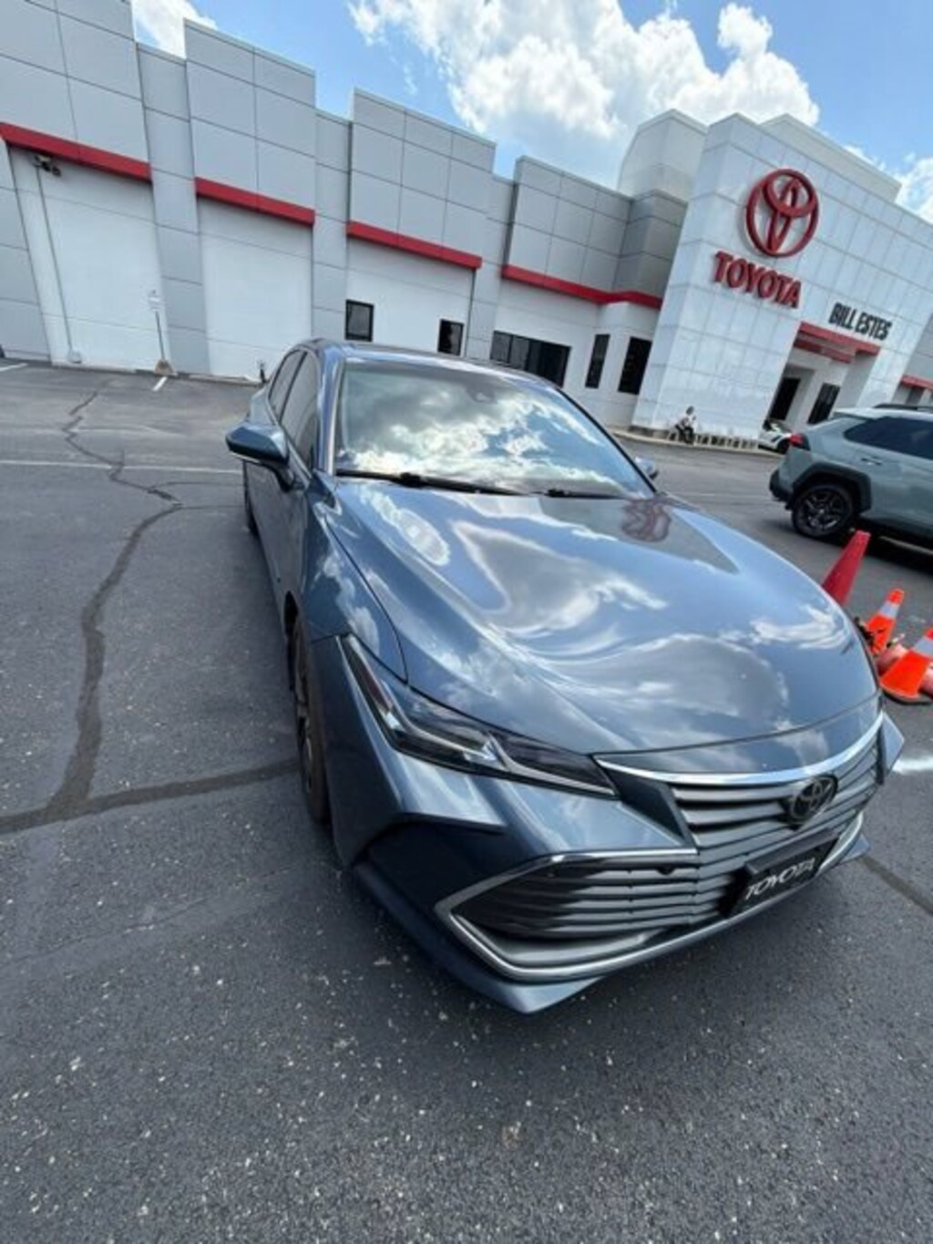 Used 2021 Toyota Avalon Limited Sedan