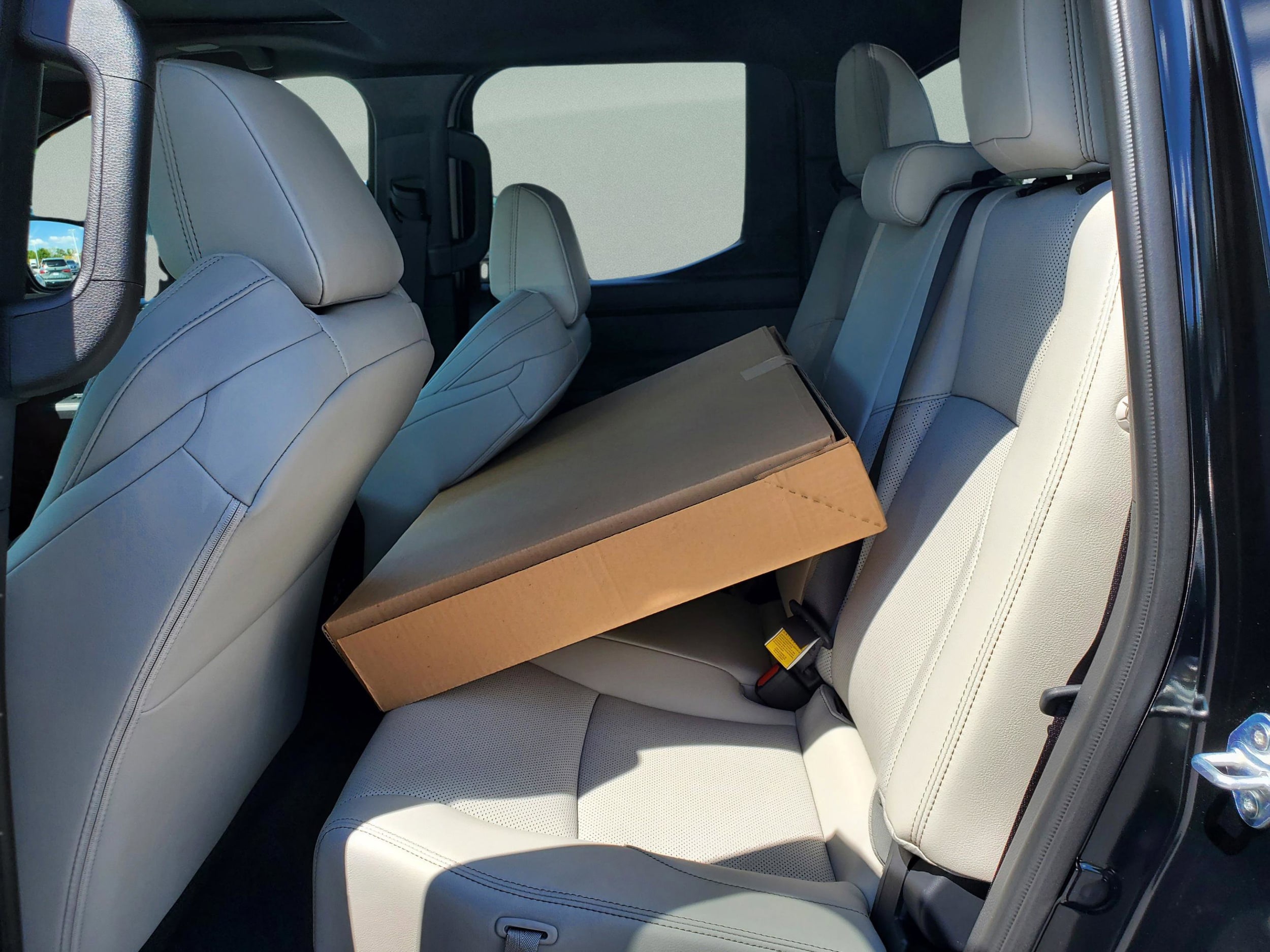 2026 Toyota Tacoma Limited - Photo 12
