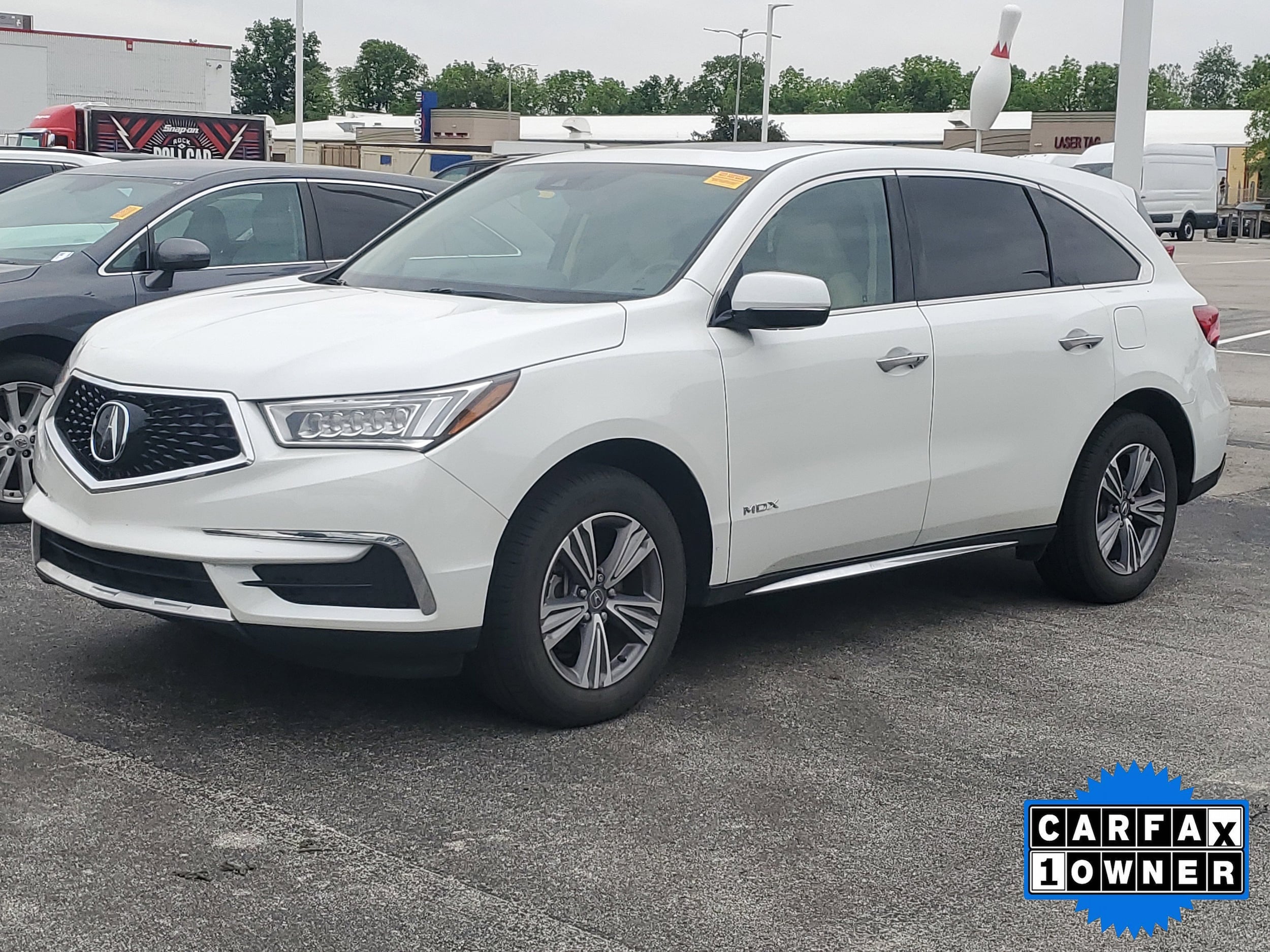 2020 Acura MDX SH-AWD's photo