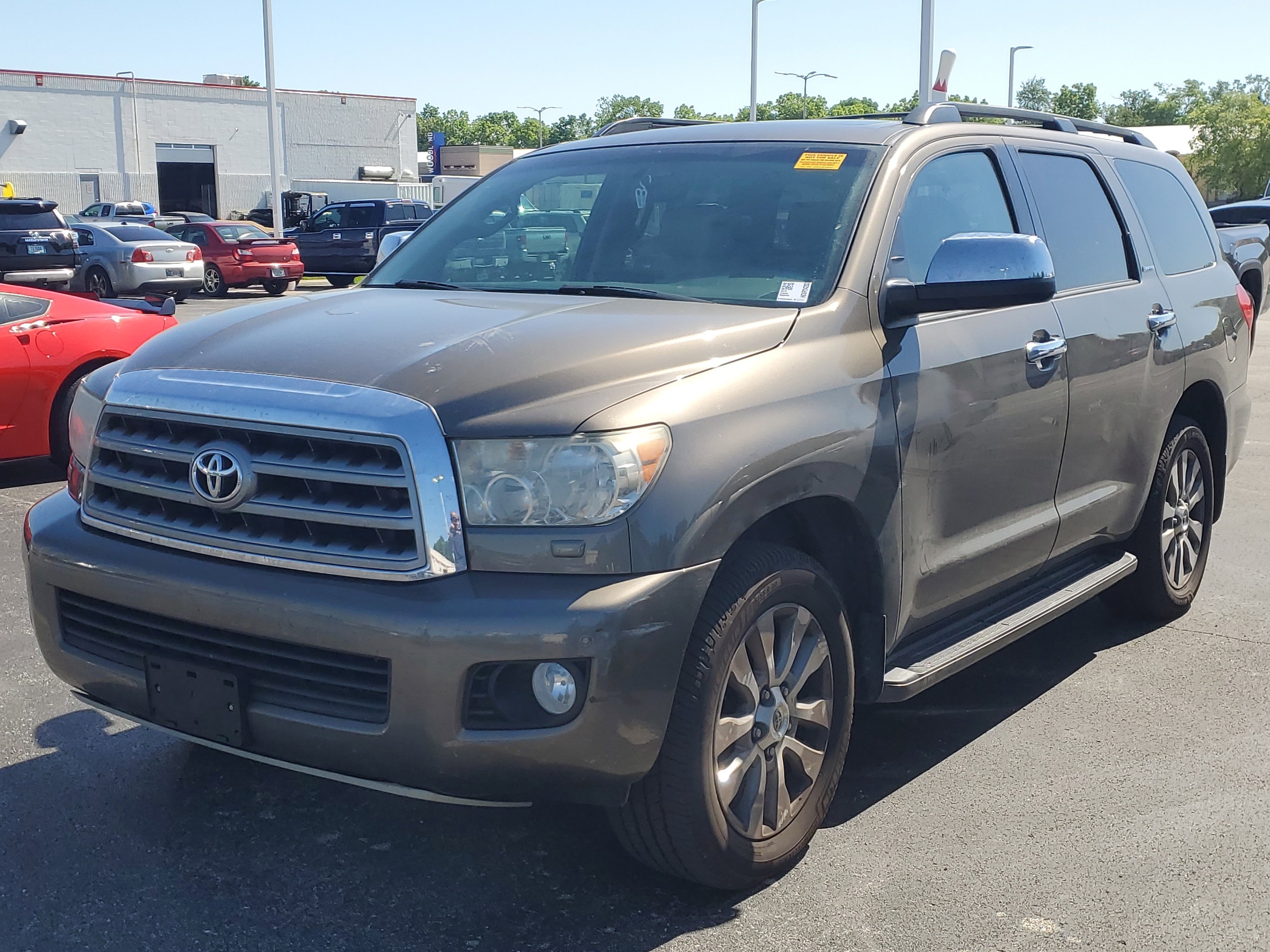 2016 Toyota Sequoia 5.7 Auto 4WD Limited's photo