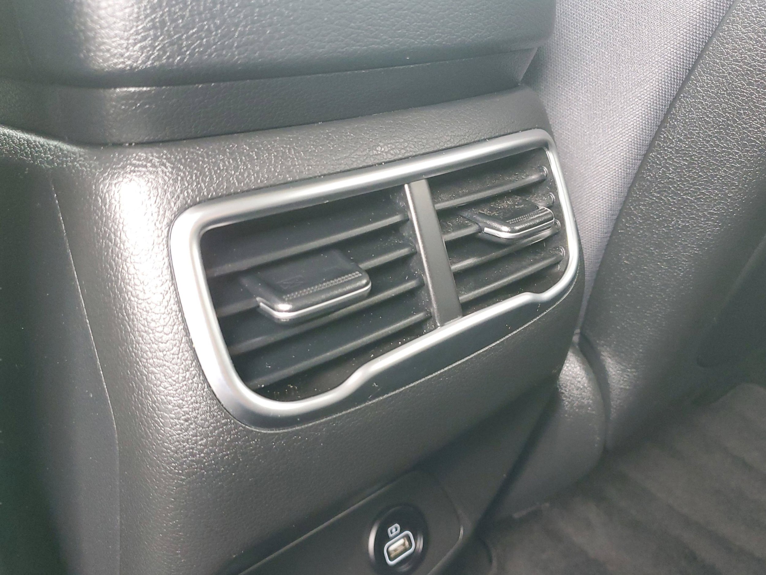 2023 Hyundai Santa Fe SEL - Photo 16