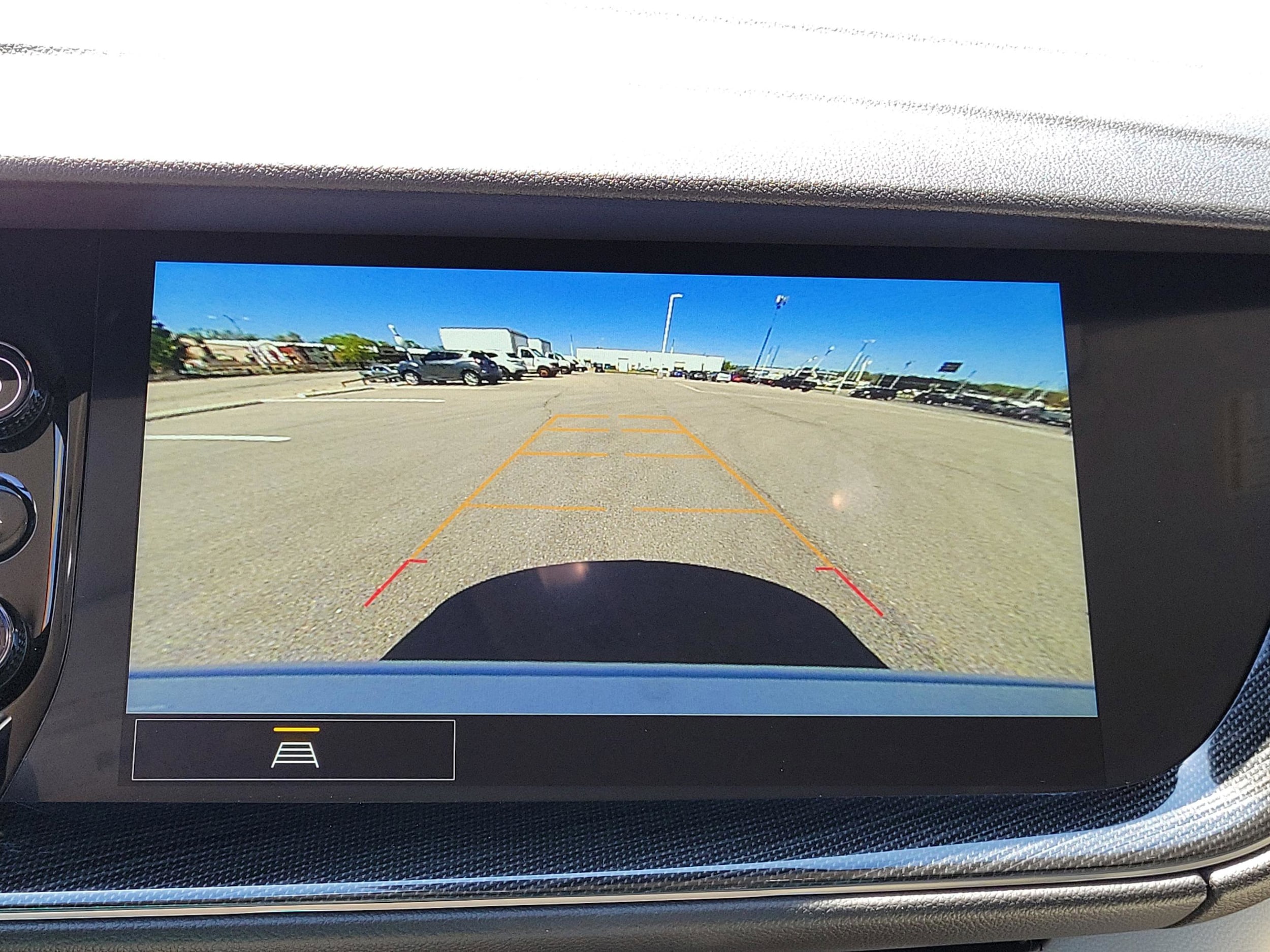 2023 Buick Envision Essence - Photo 32