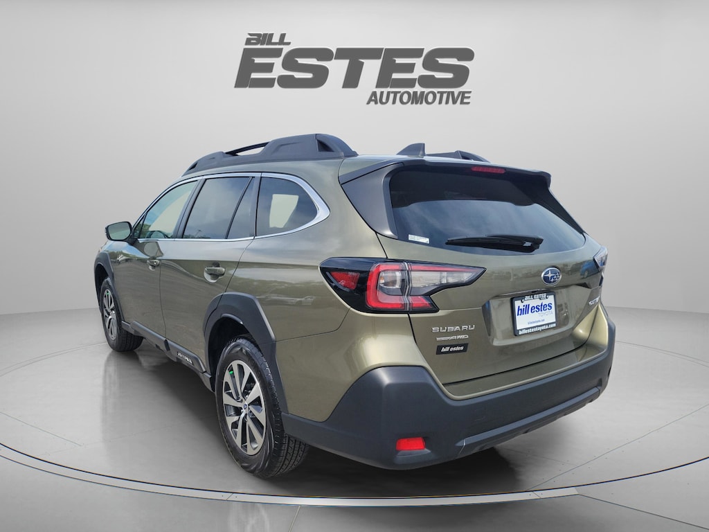 Used 2024 Subaru Outback Premium SUV