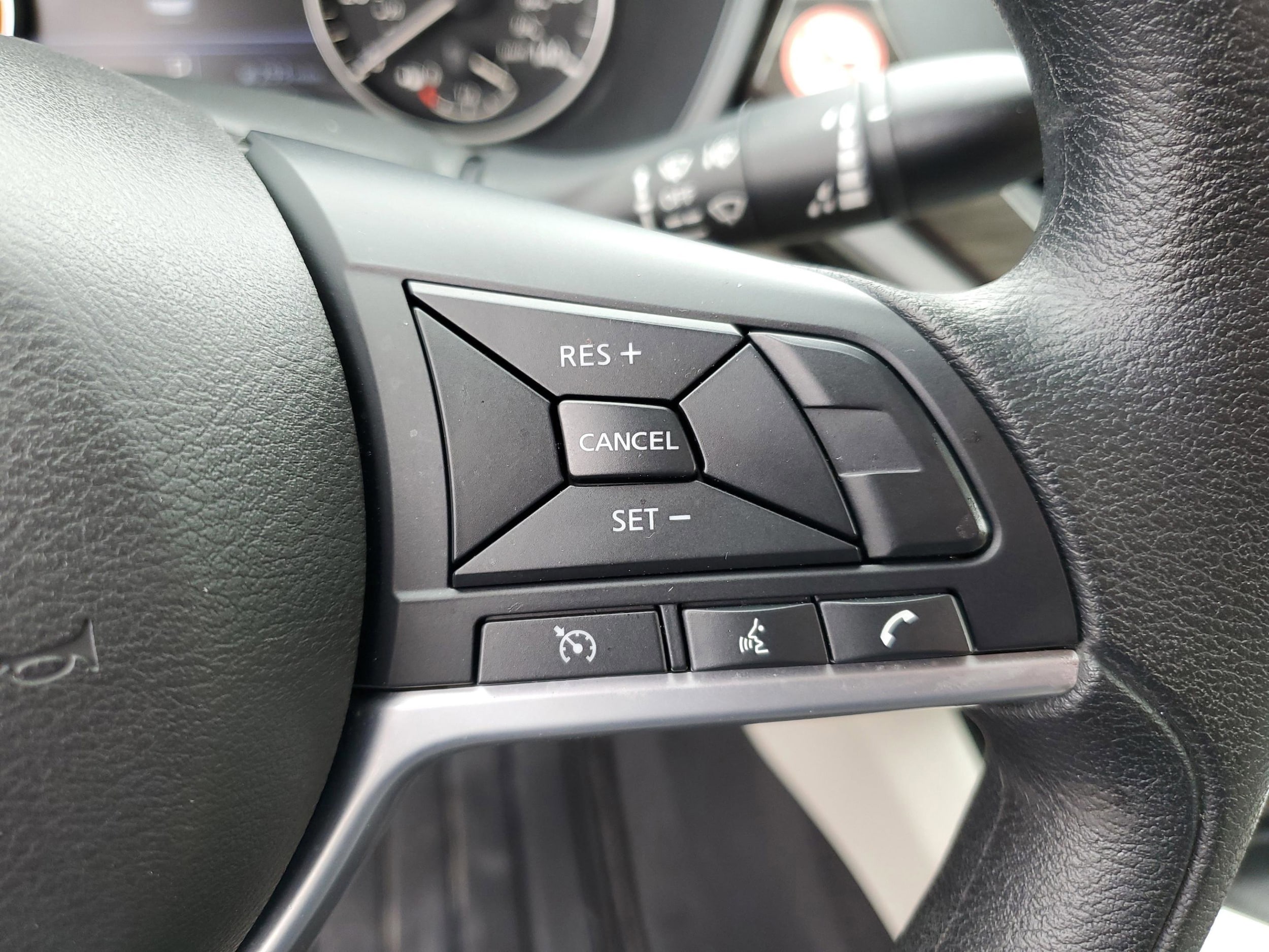 2025 Nissan Altima SV - Photo 22