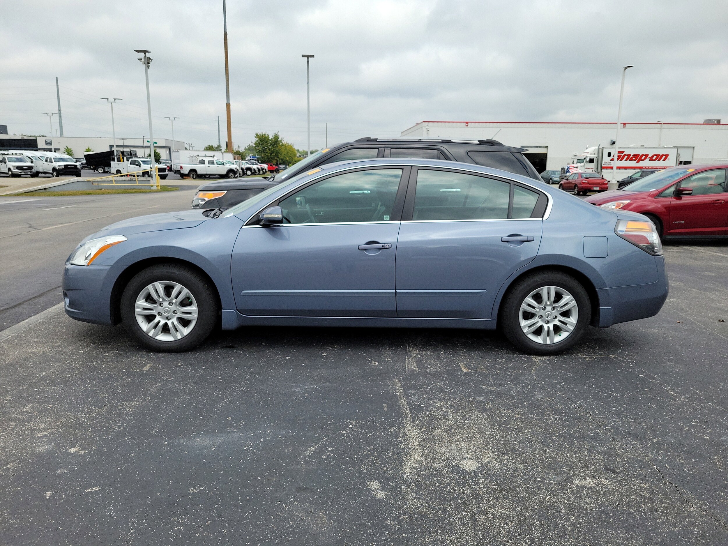 2010 Nissan Altima 2.5 SL photo 4