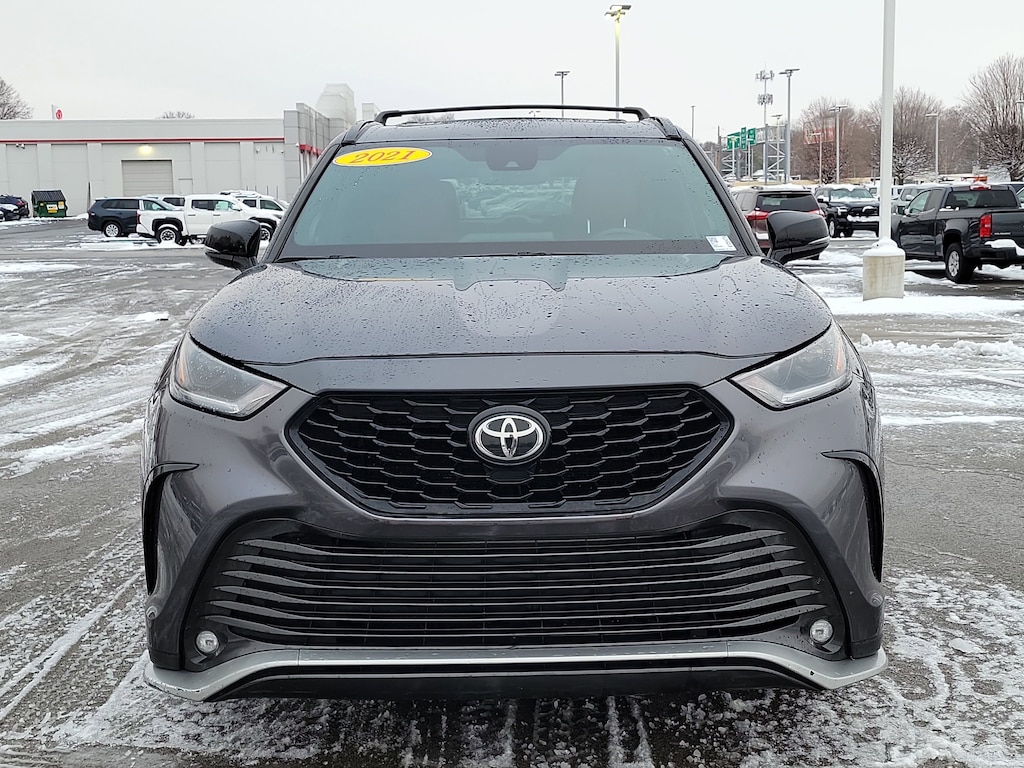 Used 2021 Toyota Highlander XSE SUV