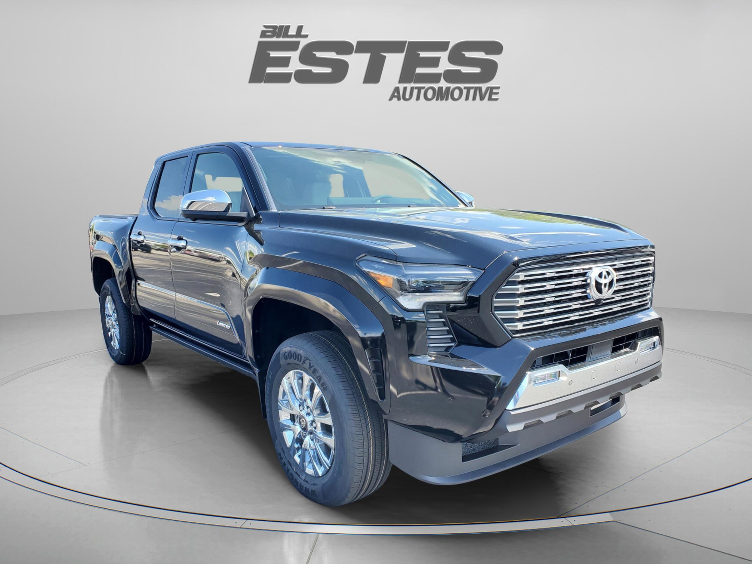 2026 Toyota Tacoma Limited - Photo 7