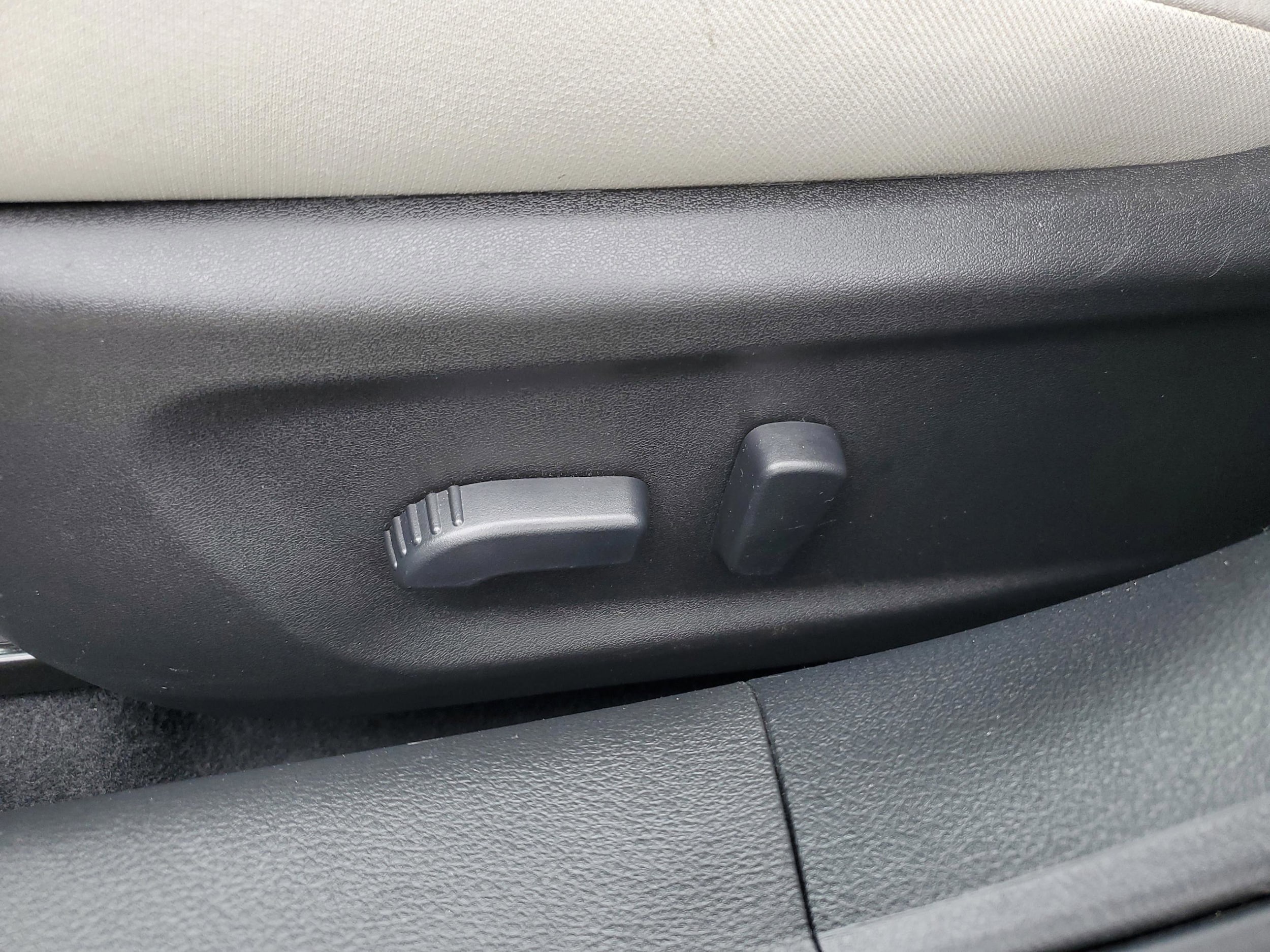 2025 Nissan Altima SV - Photo 16