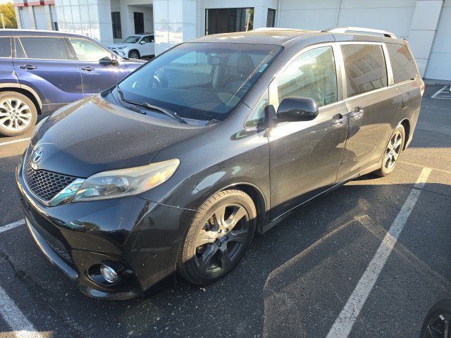  Toyota Sienna