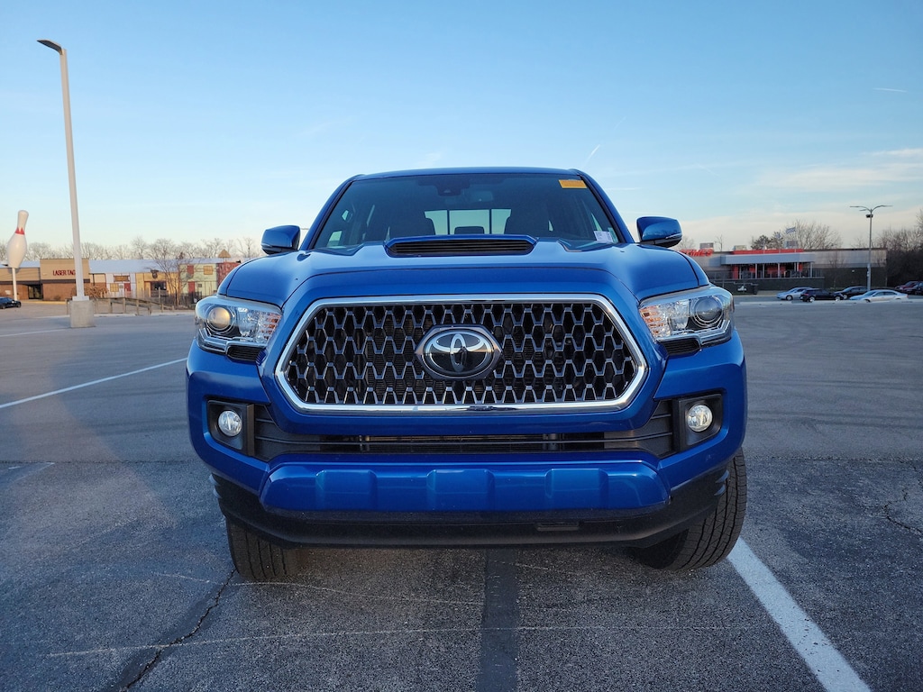 Used 2018 Toyota Tacoma TRD Sport Truck Double Cab