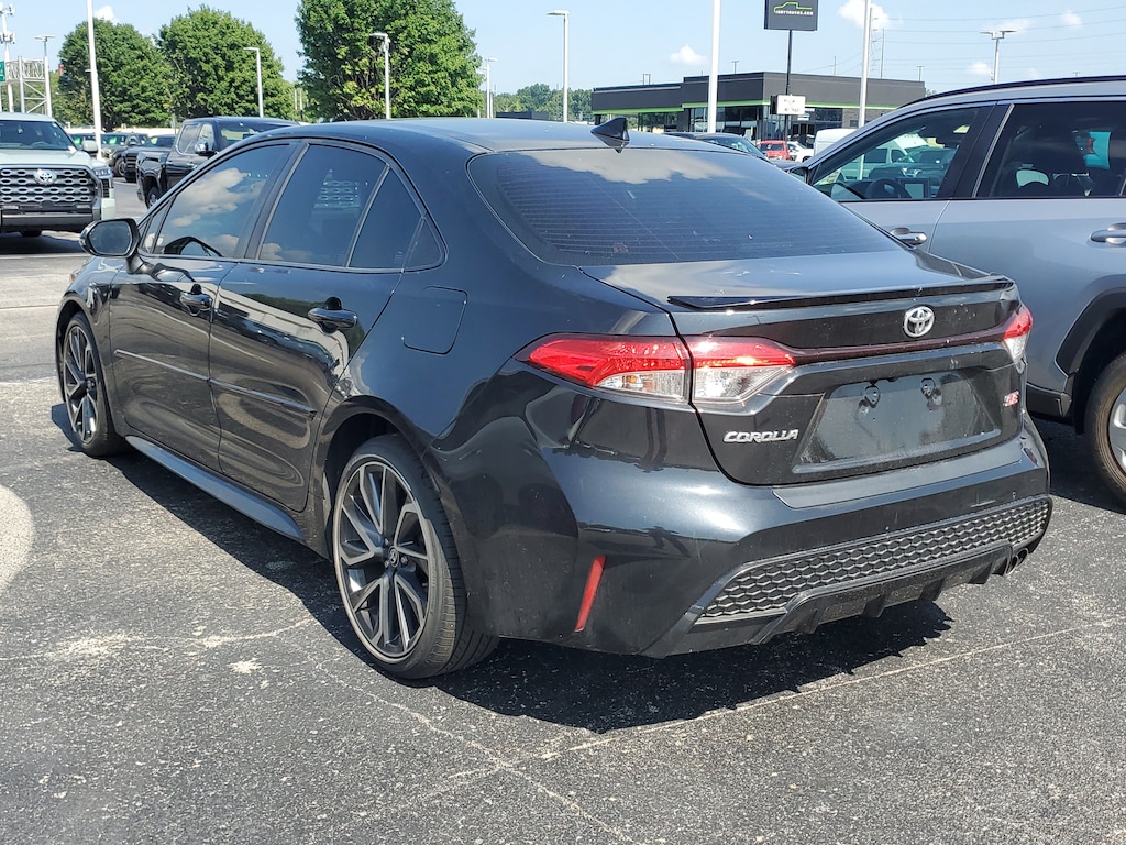 Used 2020 Toyota Corolla SE Sedan