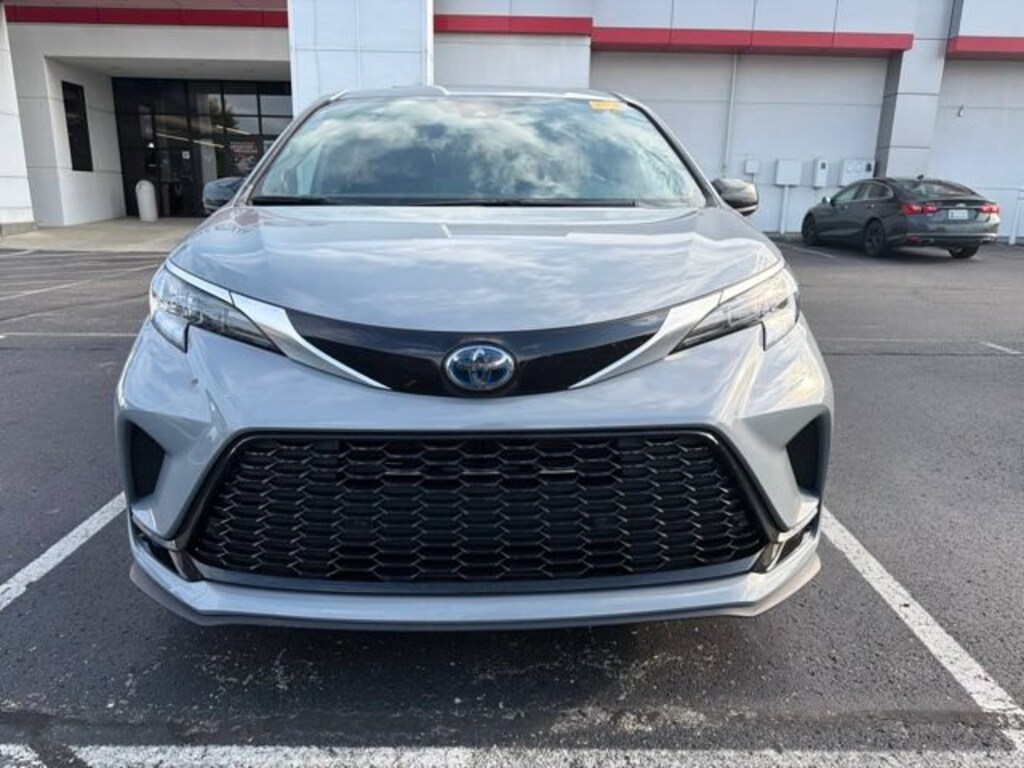 Used 2023 Toyota Sienna XSE Van Passenger Van