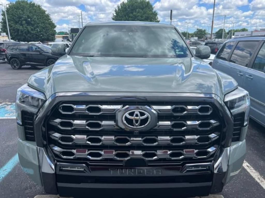 Used 2025 Toyota Tundra 4WD Platinum Truck CrewMax