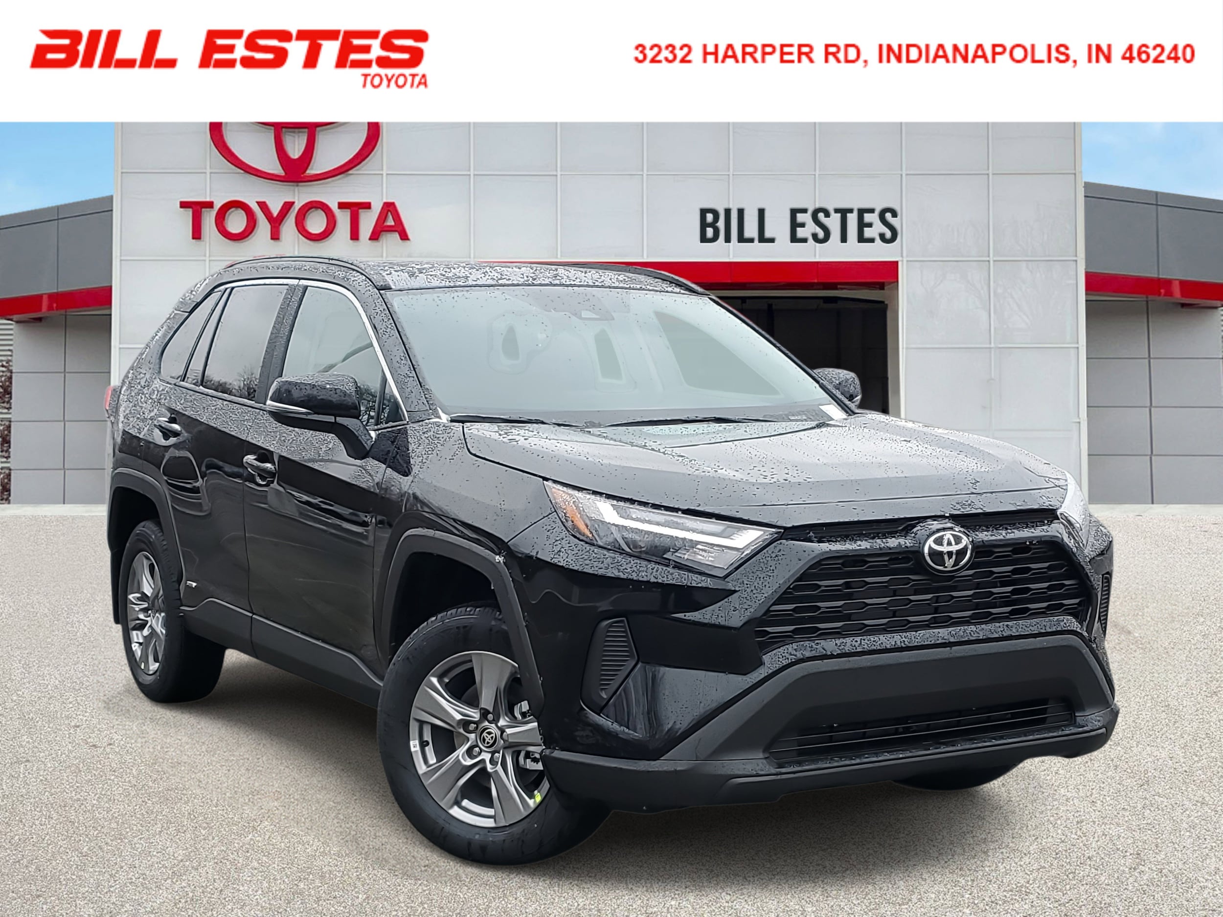 2025 Toyota RAV4 XLE's photo