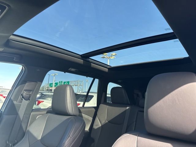 2025 Lexus TX Premium - Photo 11