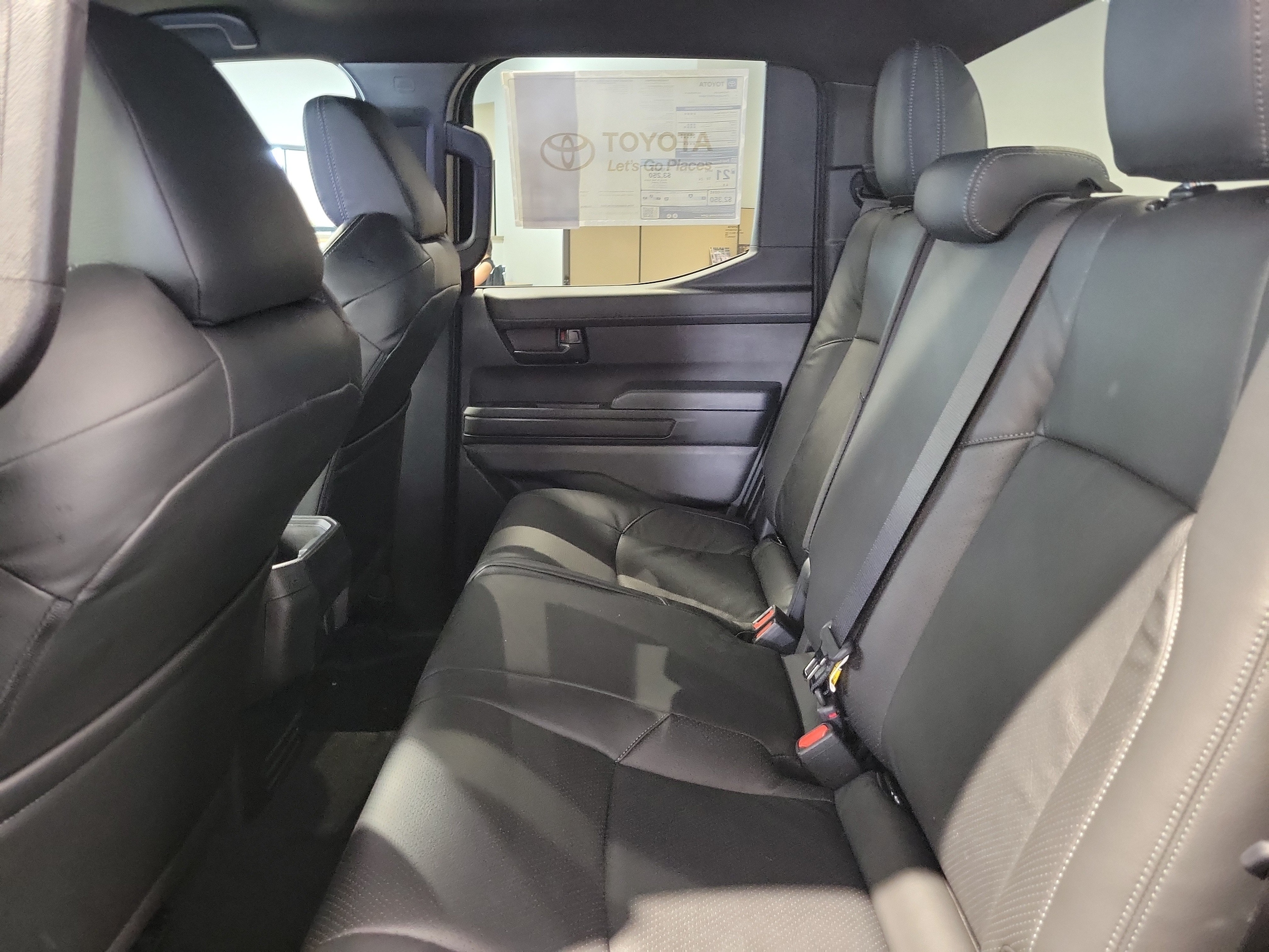 2026 Toyota Tacoma SR5 - Photo 13