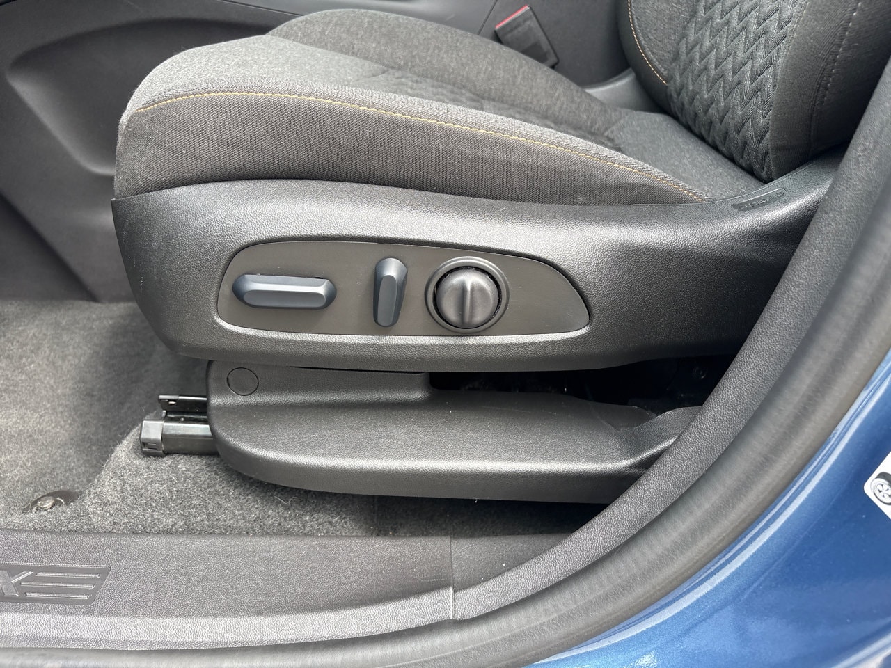 2024 Chevrolet Equinox LT - Photo 33