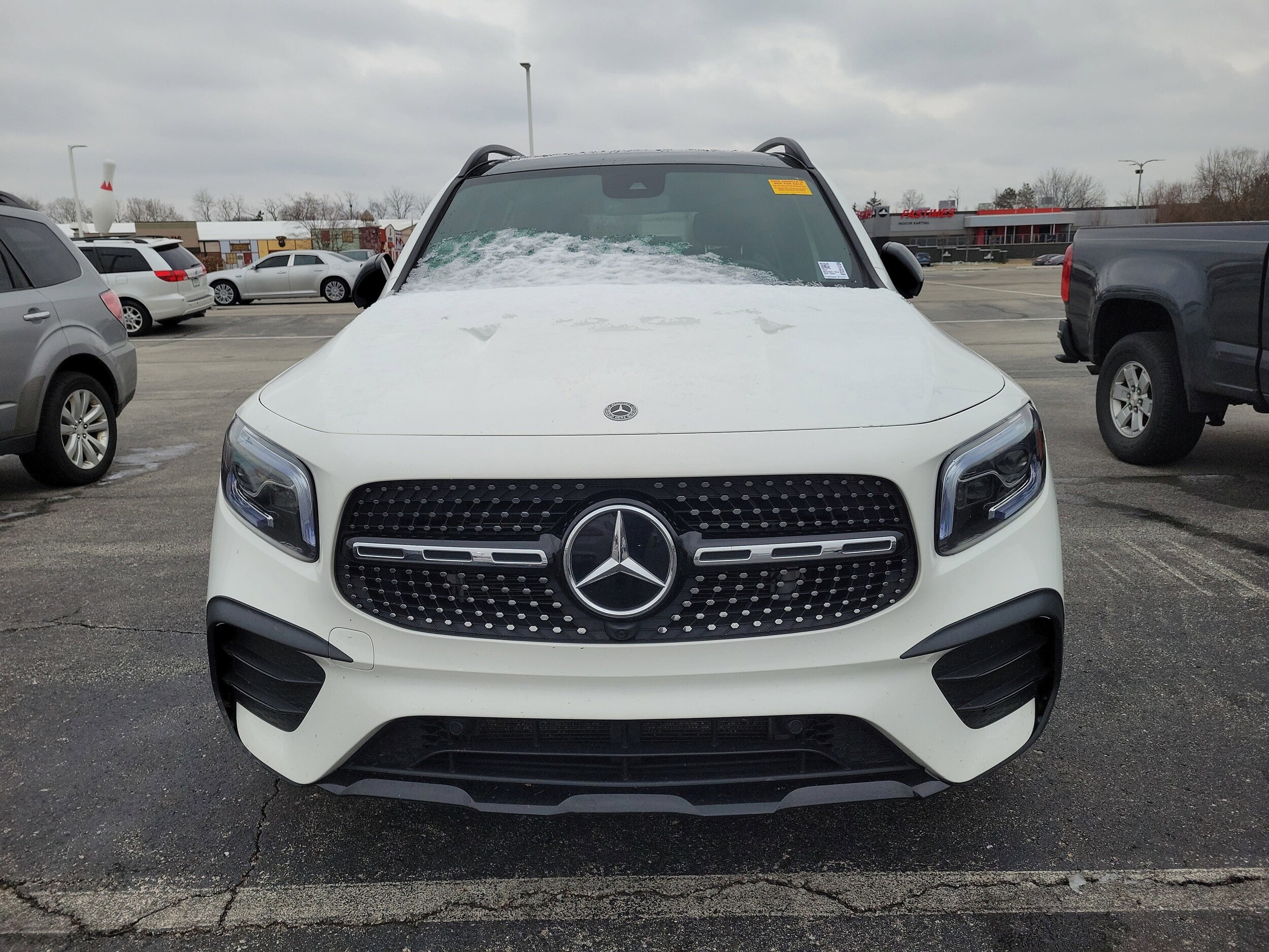 2020 Mercedes Benz GLB 250 photo 4