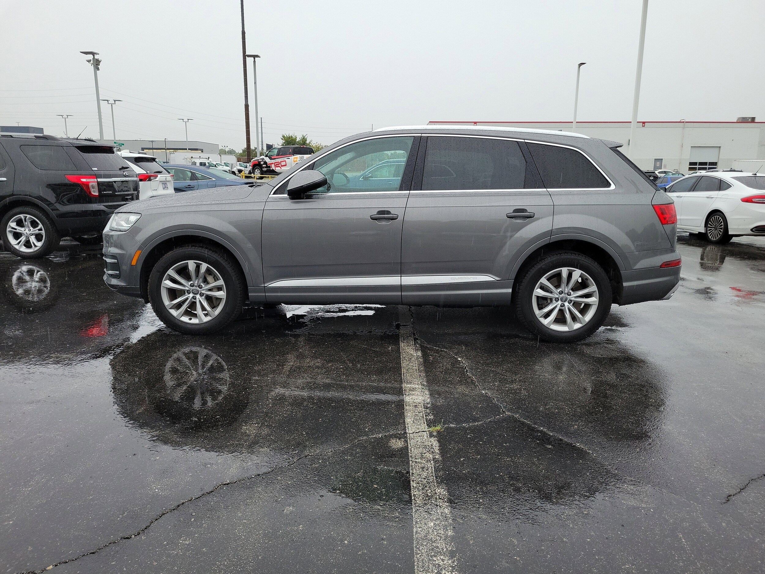 2017 Audi Q7 Premium photo 3