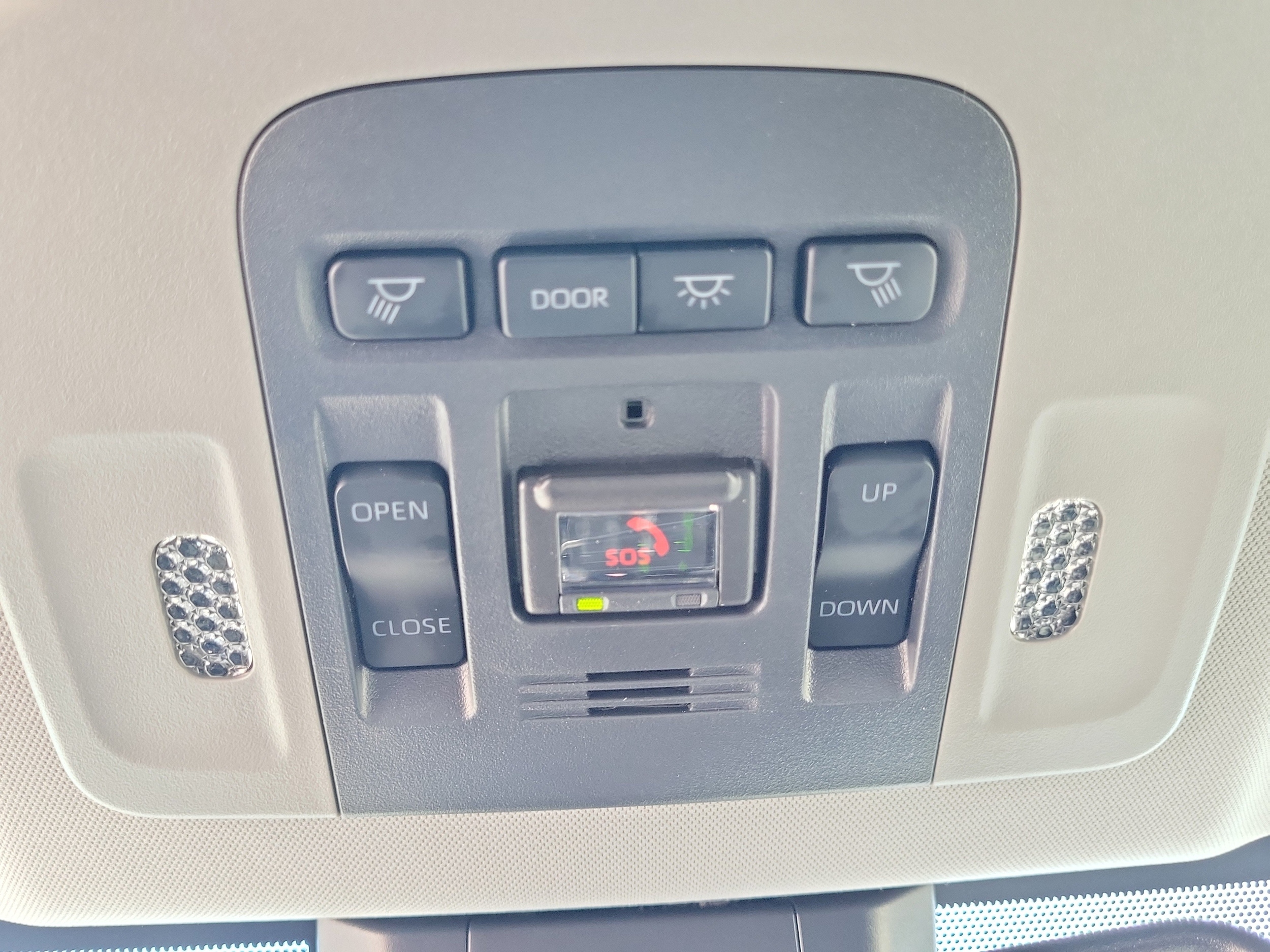 2024 Toyota Camry SE - Photo 23